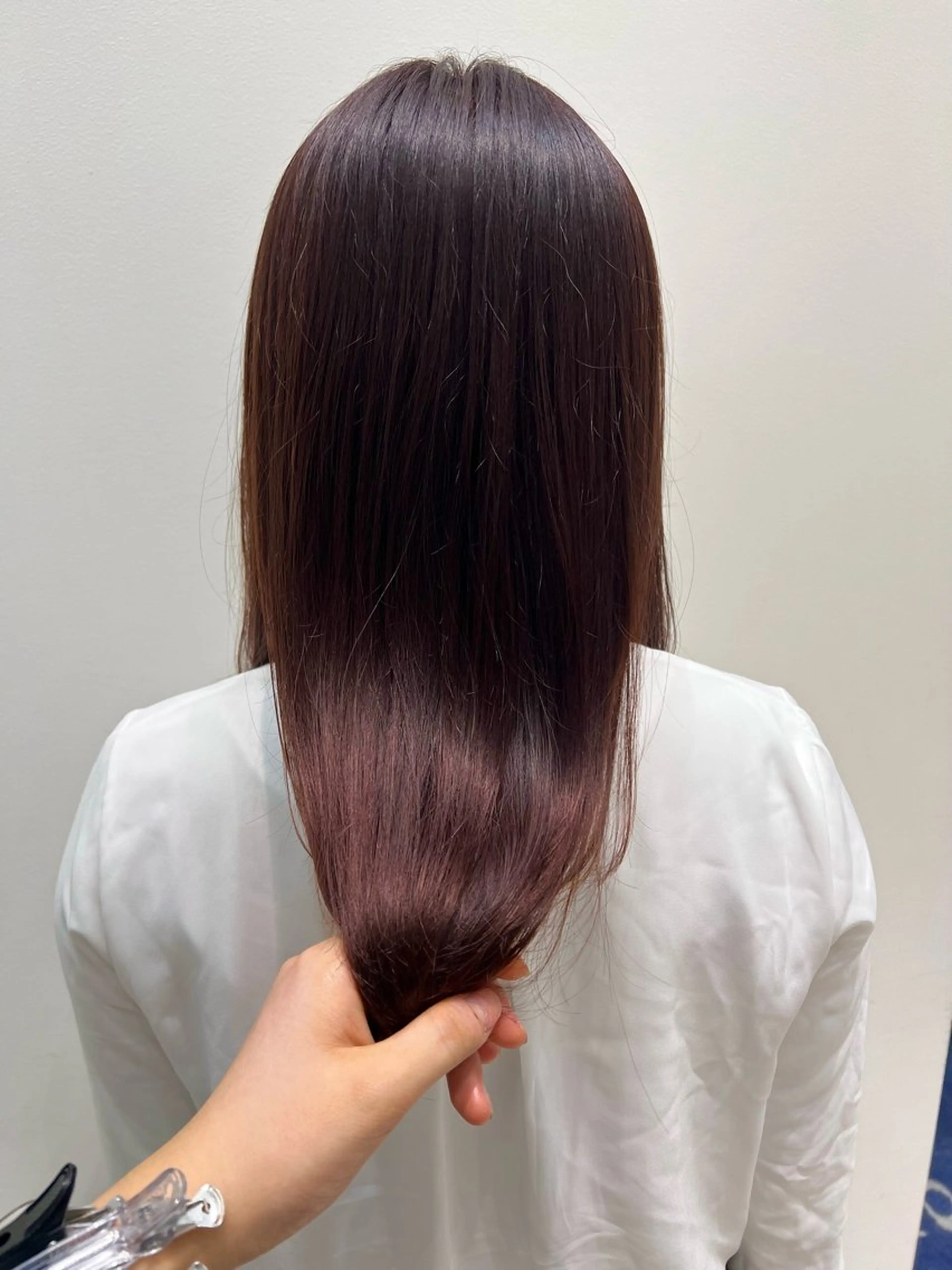 セミロング カラー ピンクカラー ヘアカラー トリートメント 黒阪 なみのヘアスタイル
