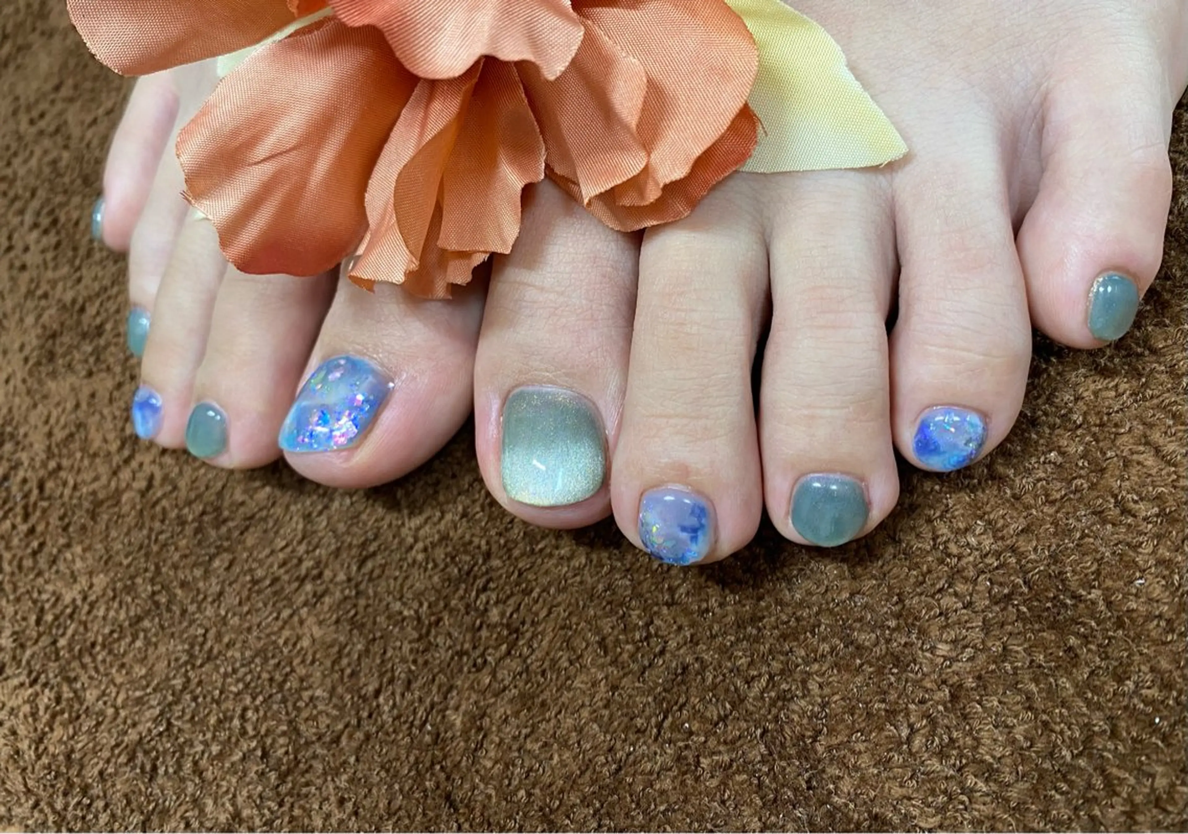 ネイル グラデーション マグネットネイル フットネイル Glanz  Nail aのネイルデザイン