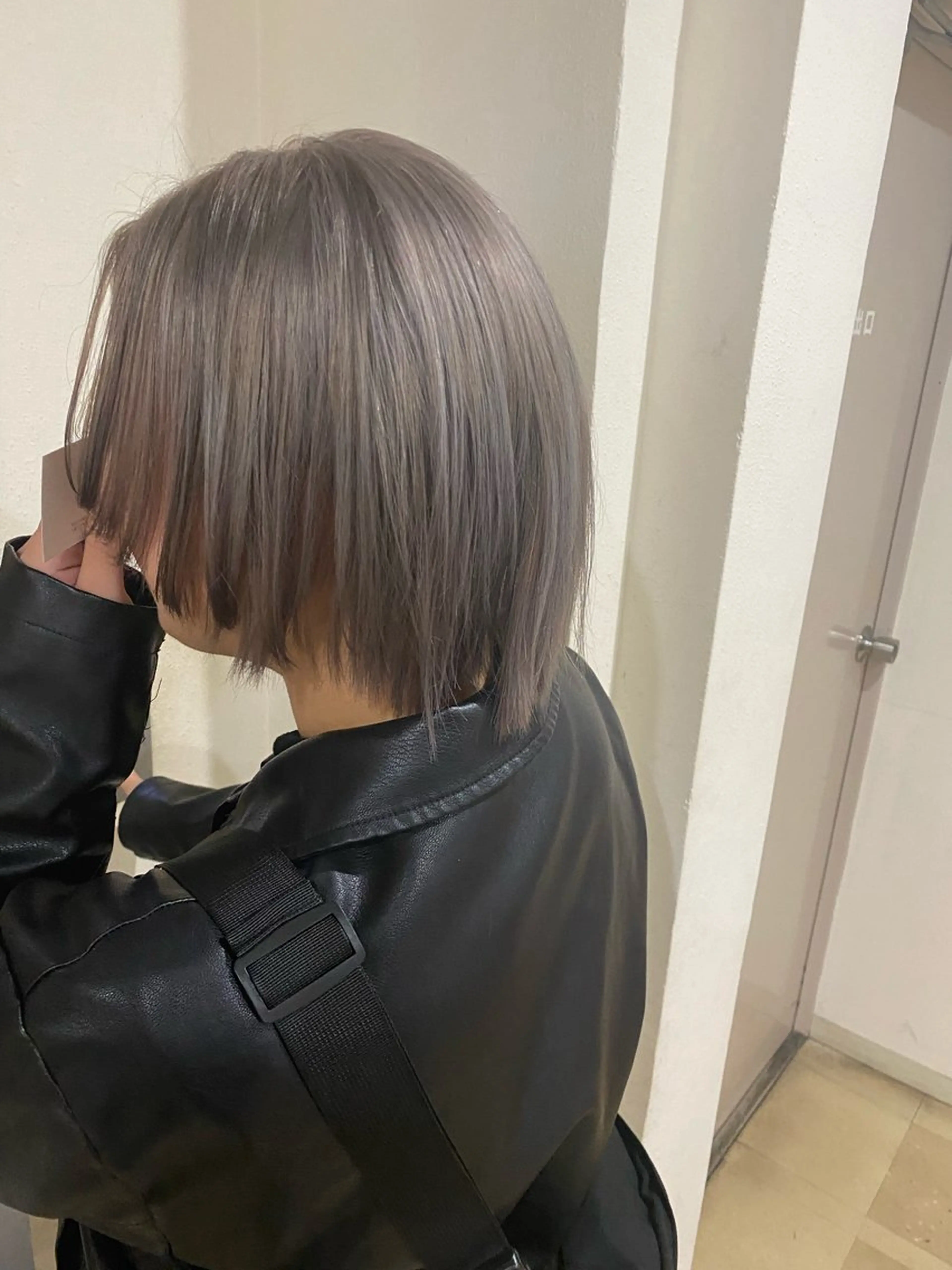 ショート カット ヘアカラー くすみカラー♡ Yuukaのヘアスタイル