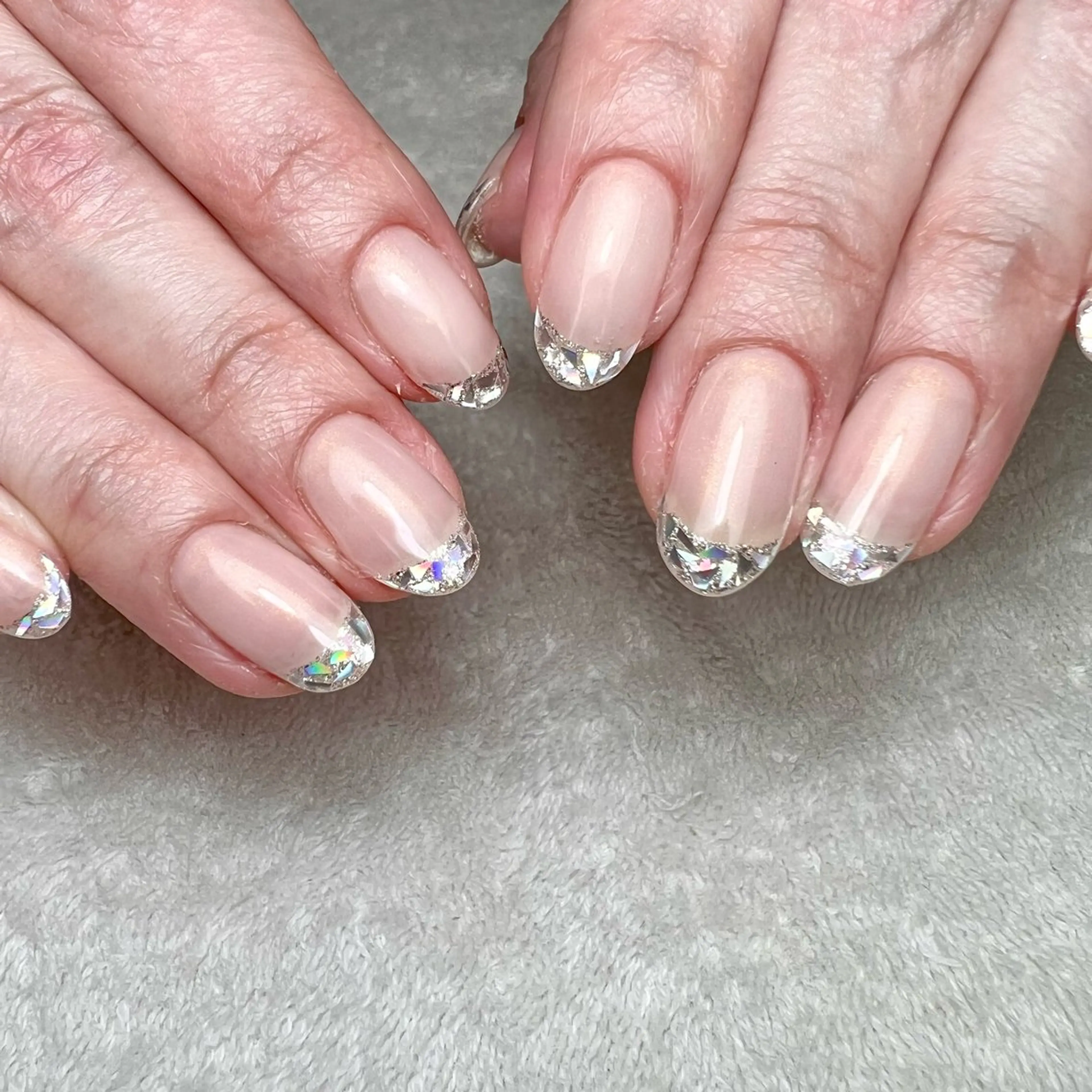 ネイル フレンチネイル ガラスフレンチ ハンドネイル COCO+所属・COCO +のエステ・リラクイメージ