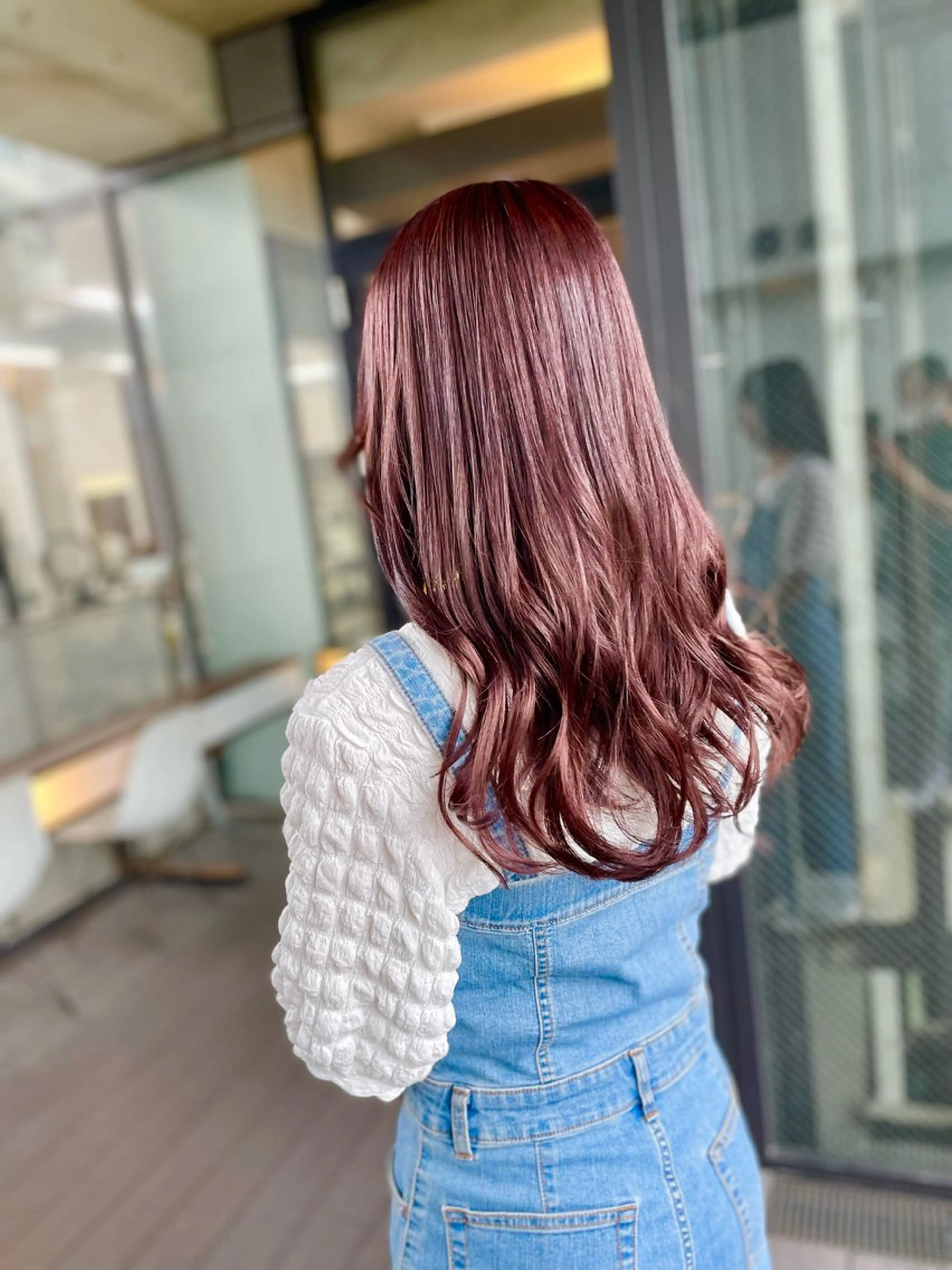 ミディアム カラー ブリーチ 透明感カラー デート BOOTH share saron所属・今井 勝也のヘアスタイル