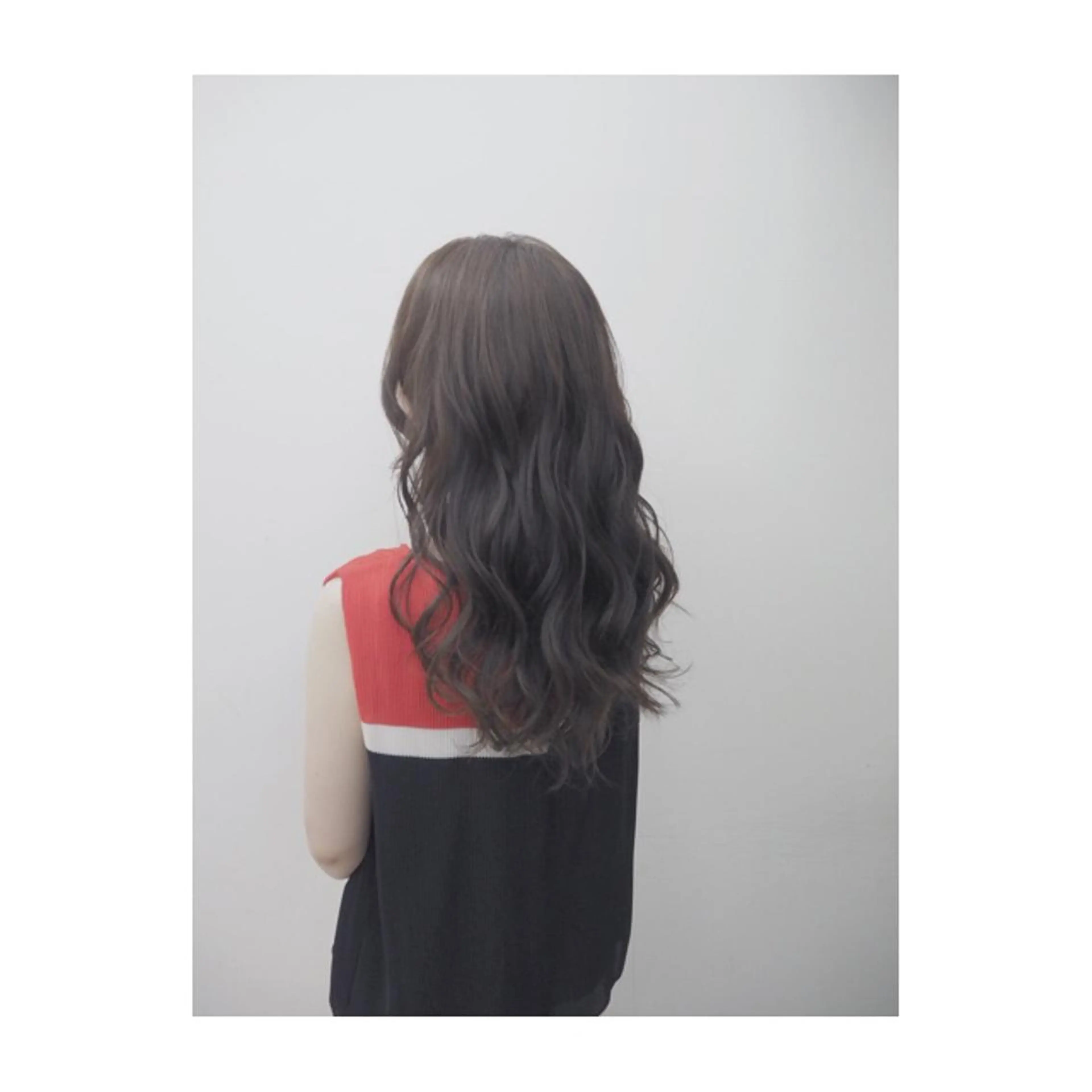 ロング カラー 永岡 鉄平のヘアスタイル