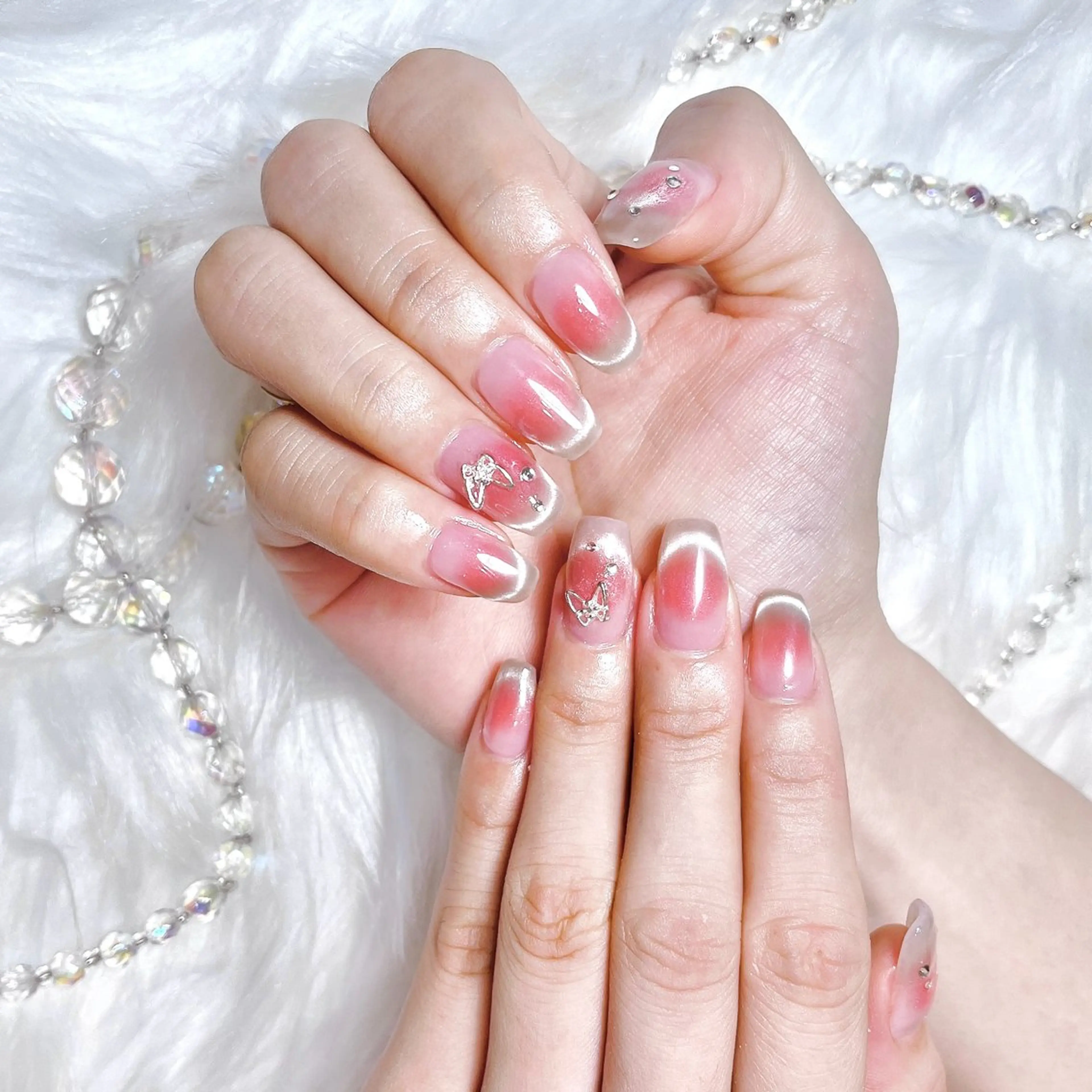 ネイル 持ち込み ハンドネイル Nailsalon Nearのネイルデザイン