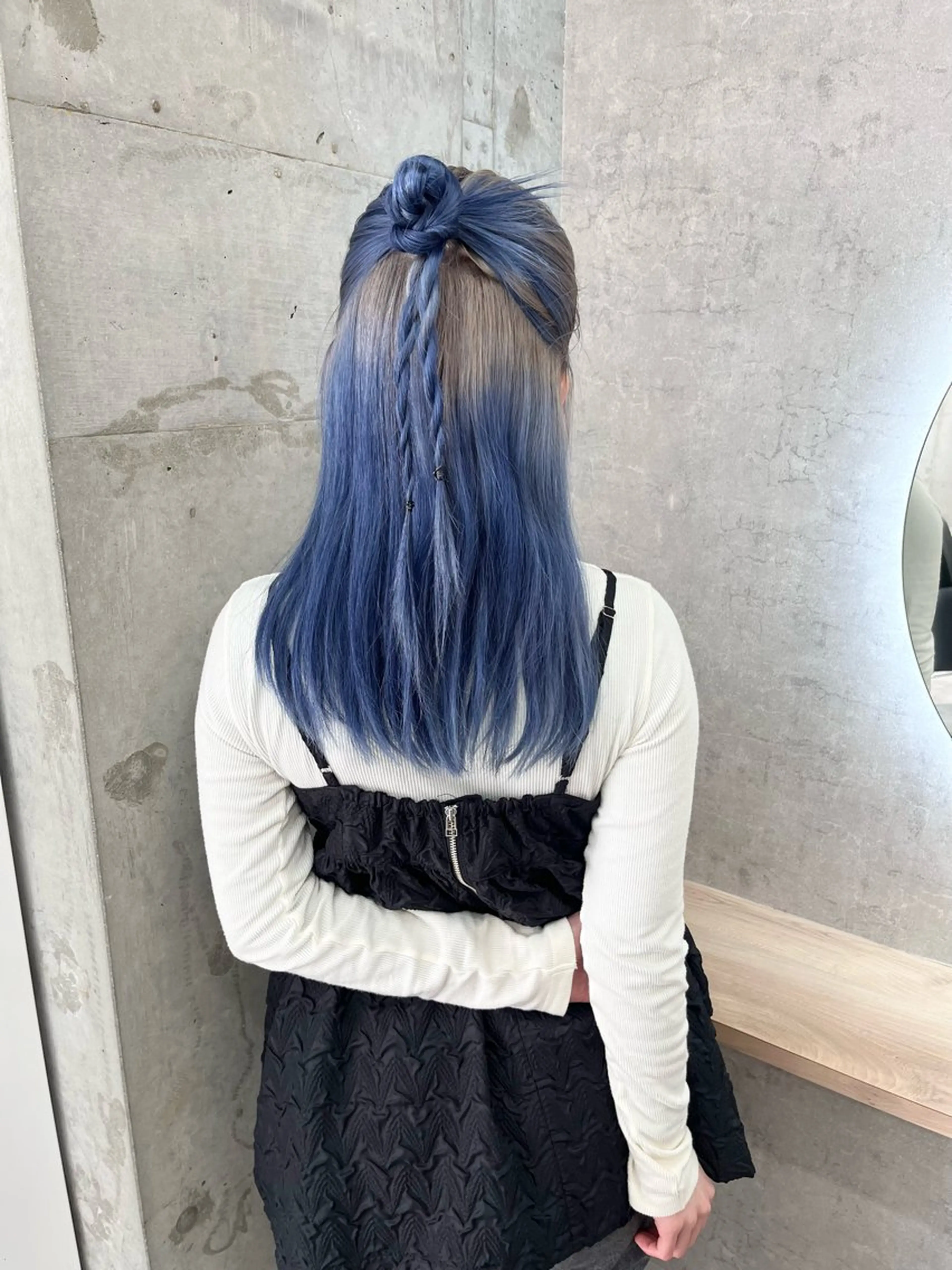 ミディアム 🩷Yui🩷 大人可愛い艶カラーのヘアスタイル