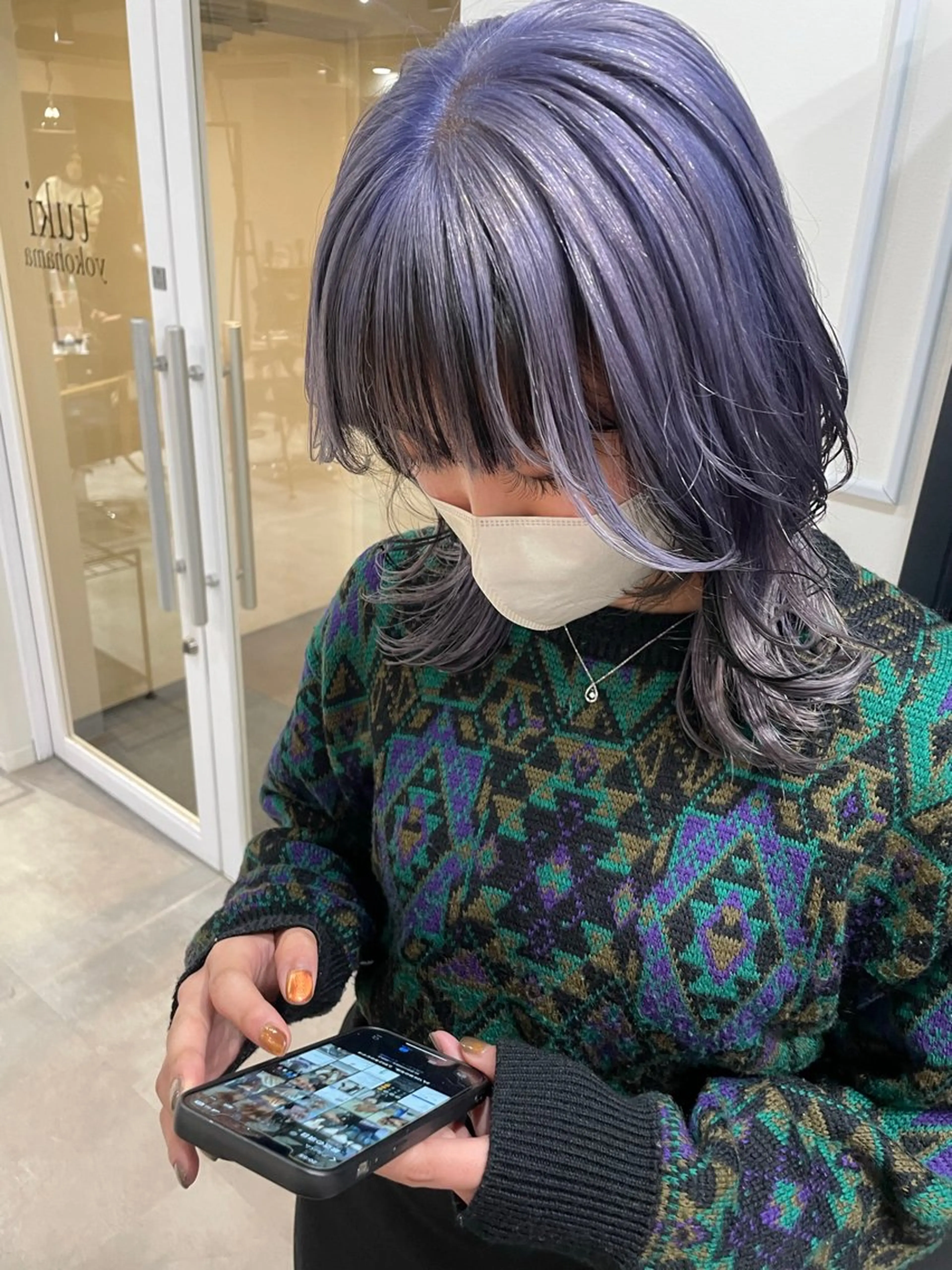 セミロング カラー ハイトーン 🌙まなみ🌙のヘアスタイル