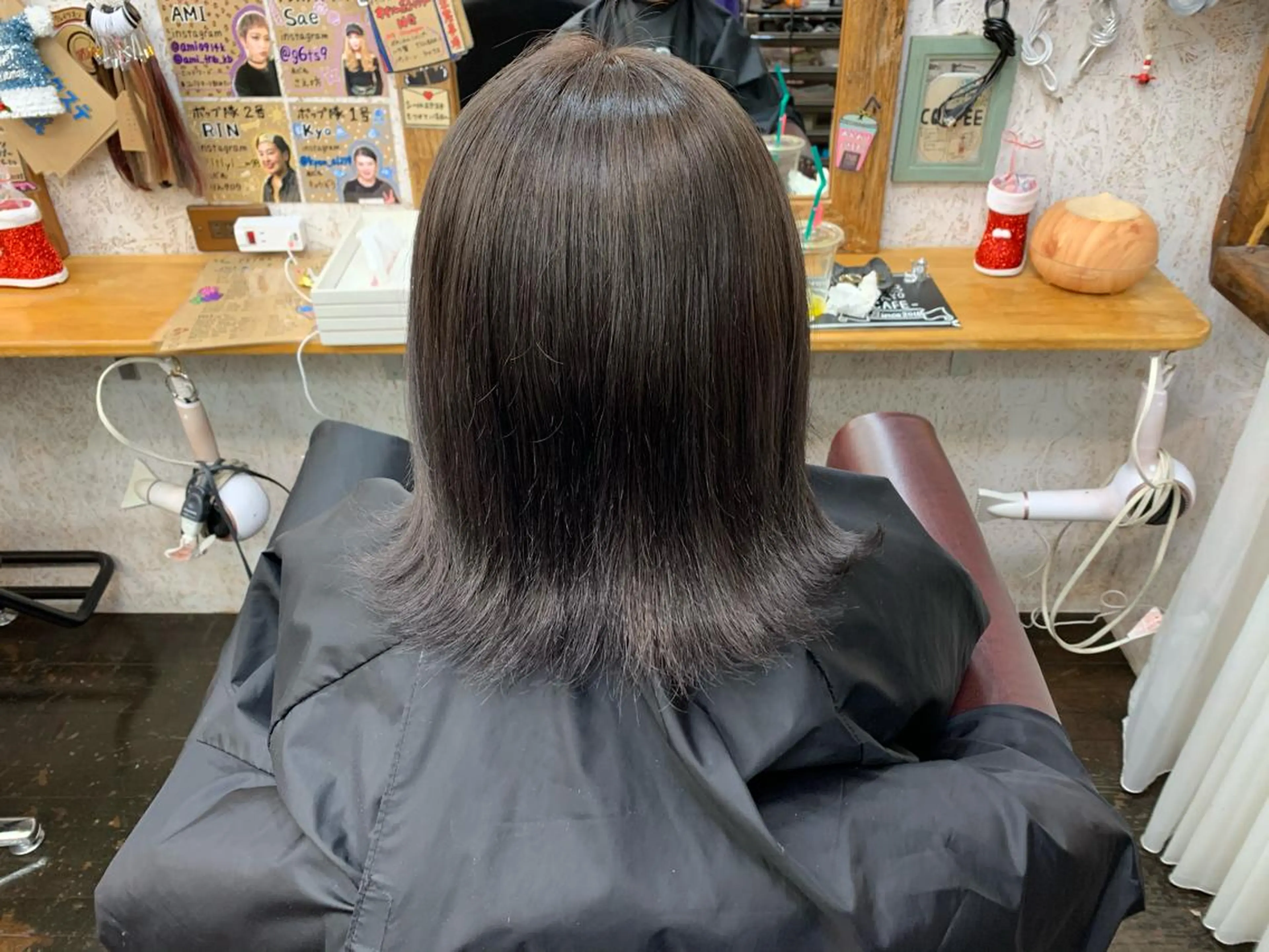 ショート ❤️🔥シールエク +カラー京❤️🔥のヘアスタイル