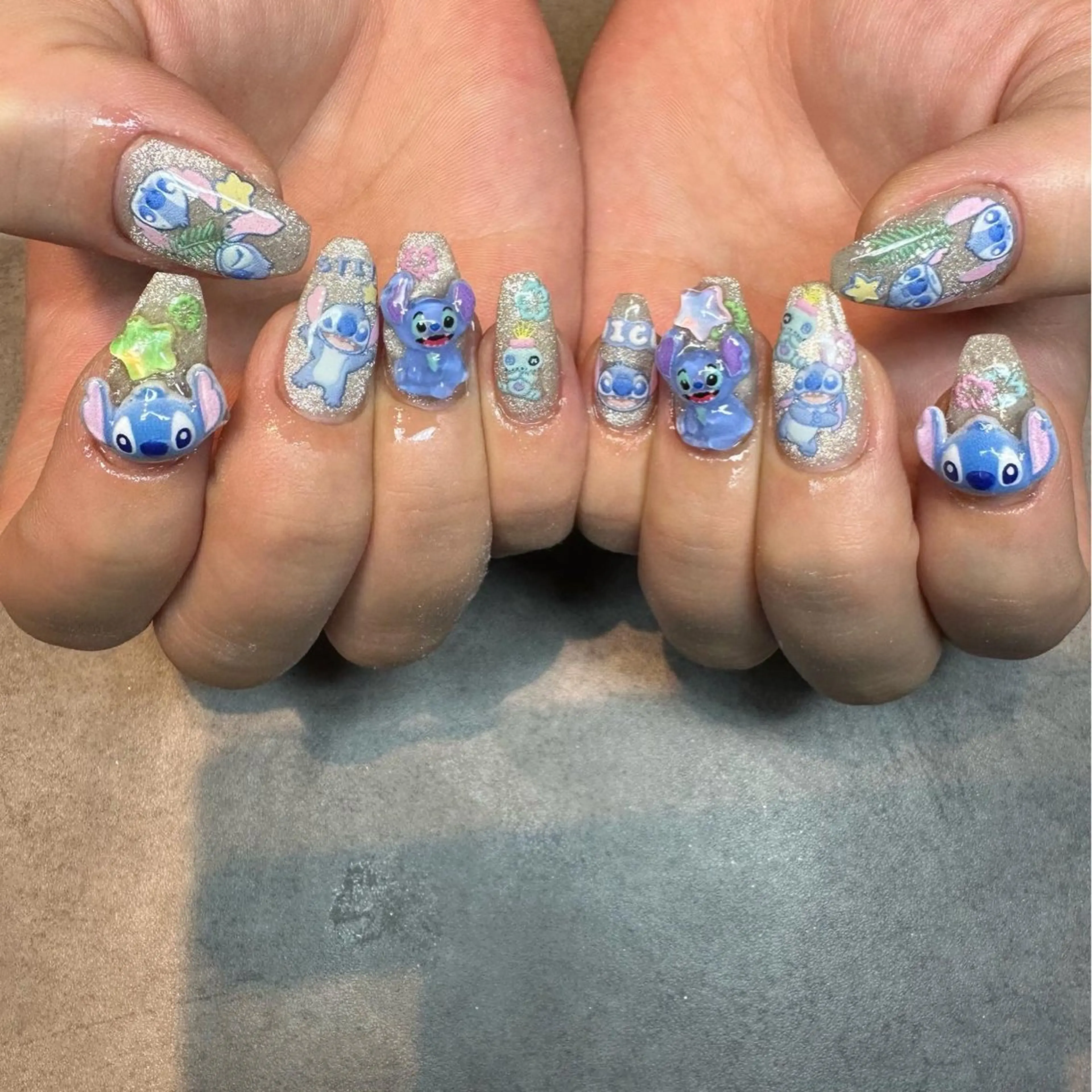 ネイル 持ち込み i.Rily. Okamotoのネイルデザイン