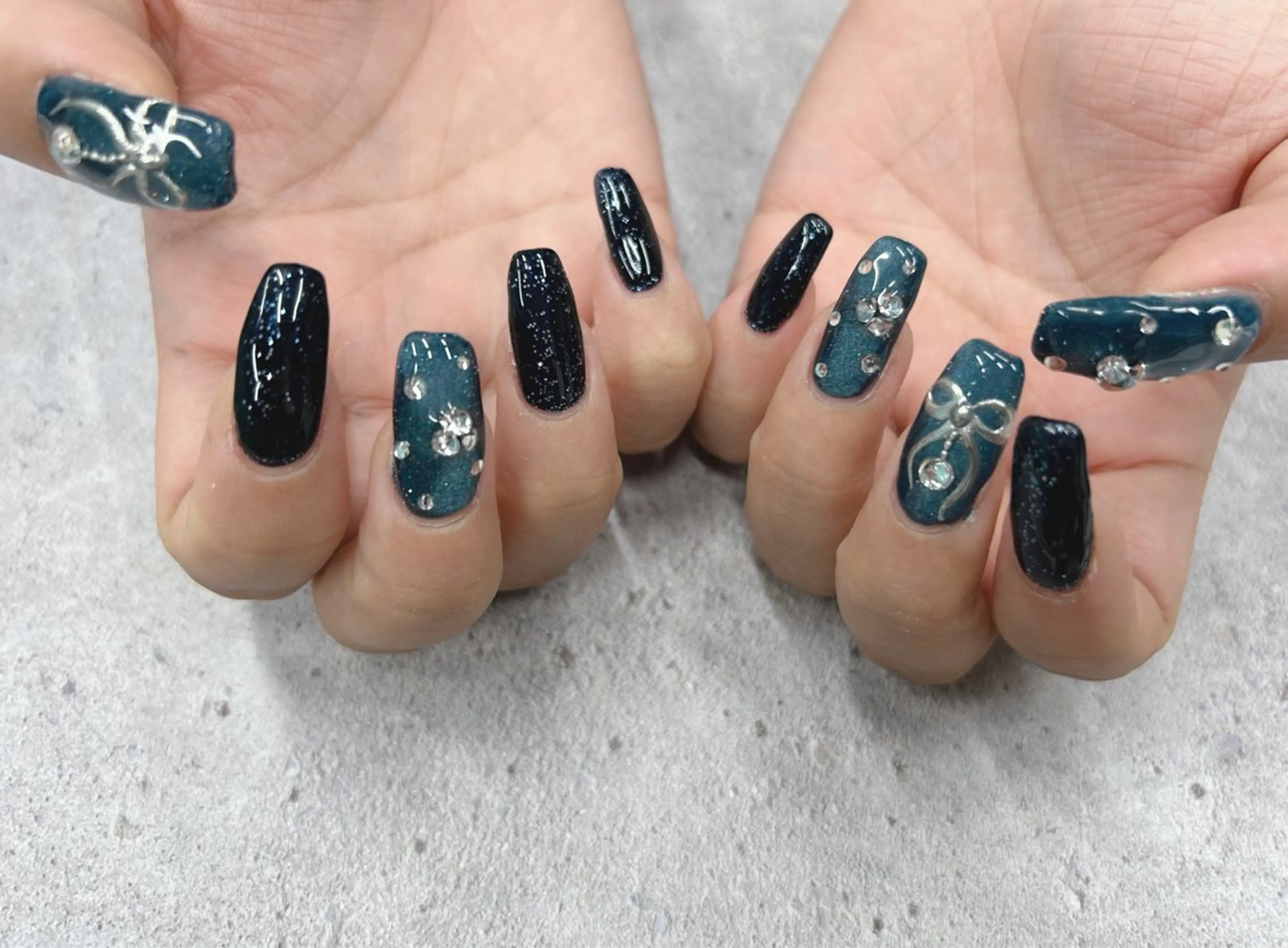 ネイル ネイビー ハンドネイル Nail Salon agré所属・agré ネイルサロン アグレのネイルデザイン