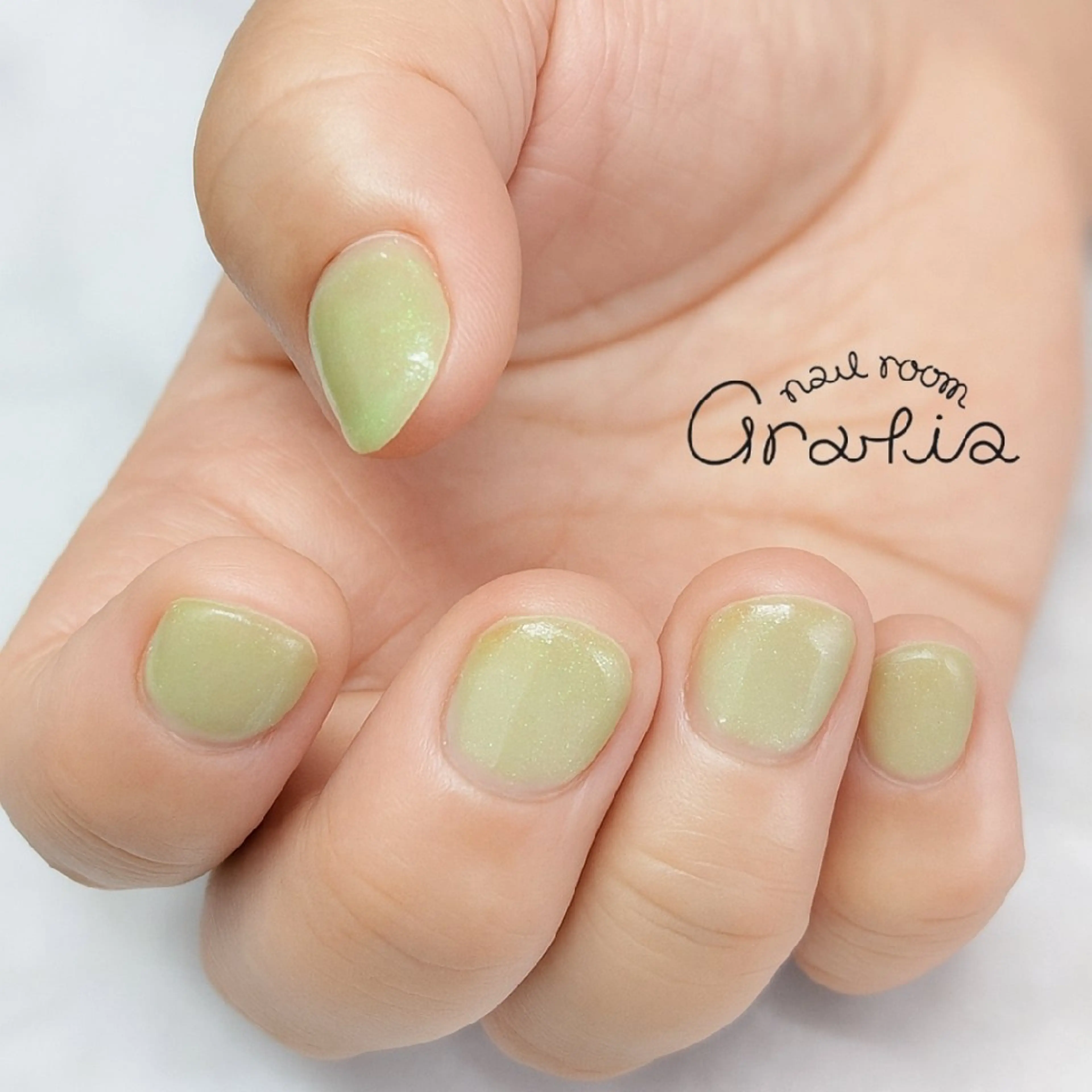 ネイル ジェルネイル ワンカラーネイル ハンドネイル nail room gratia所属・gratia 中村のネイルデザイン