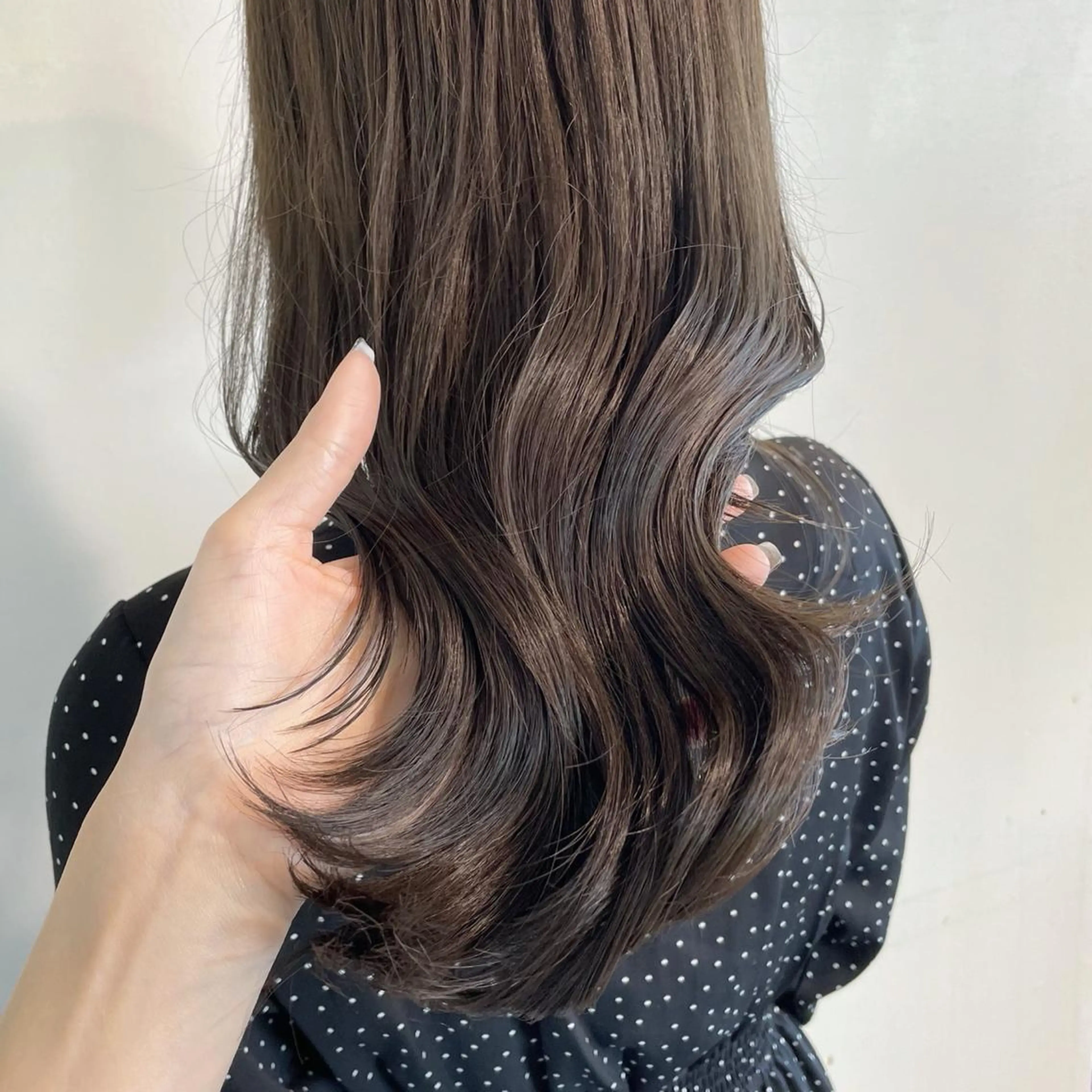 セミロング カラー ヘアアレンジ カット ヘアカラー トリートメント 徳永 実沙のヘアスタイル