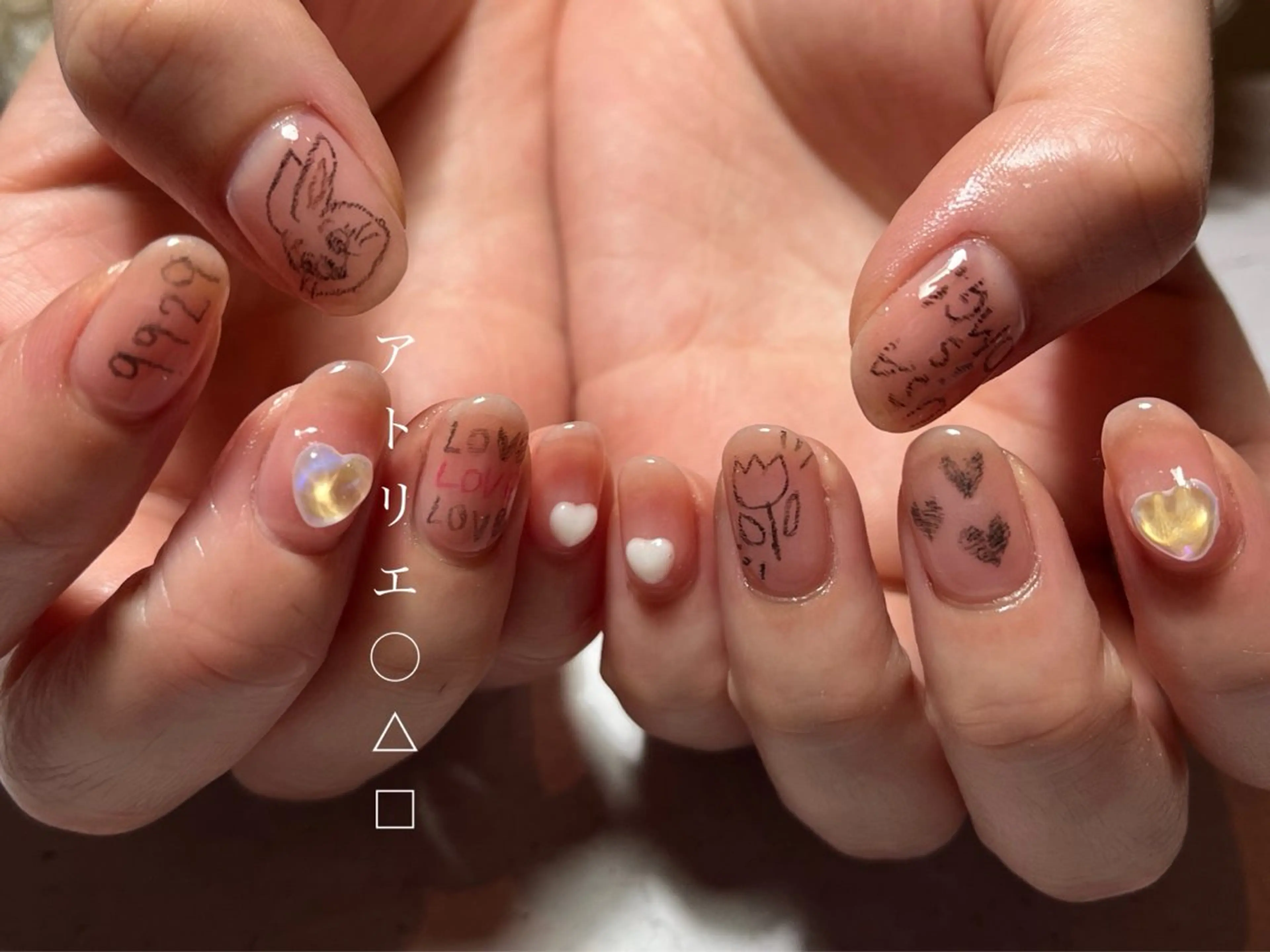 ネイル ハンドネイル アトリエ ○△□のネイルデザイン