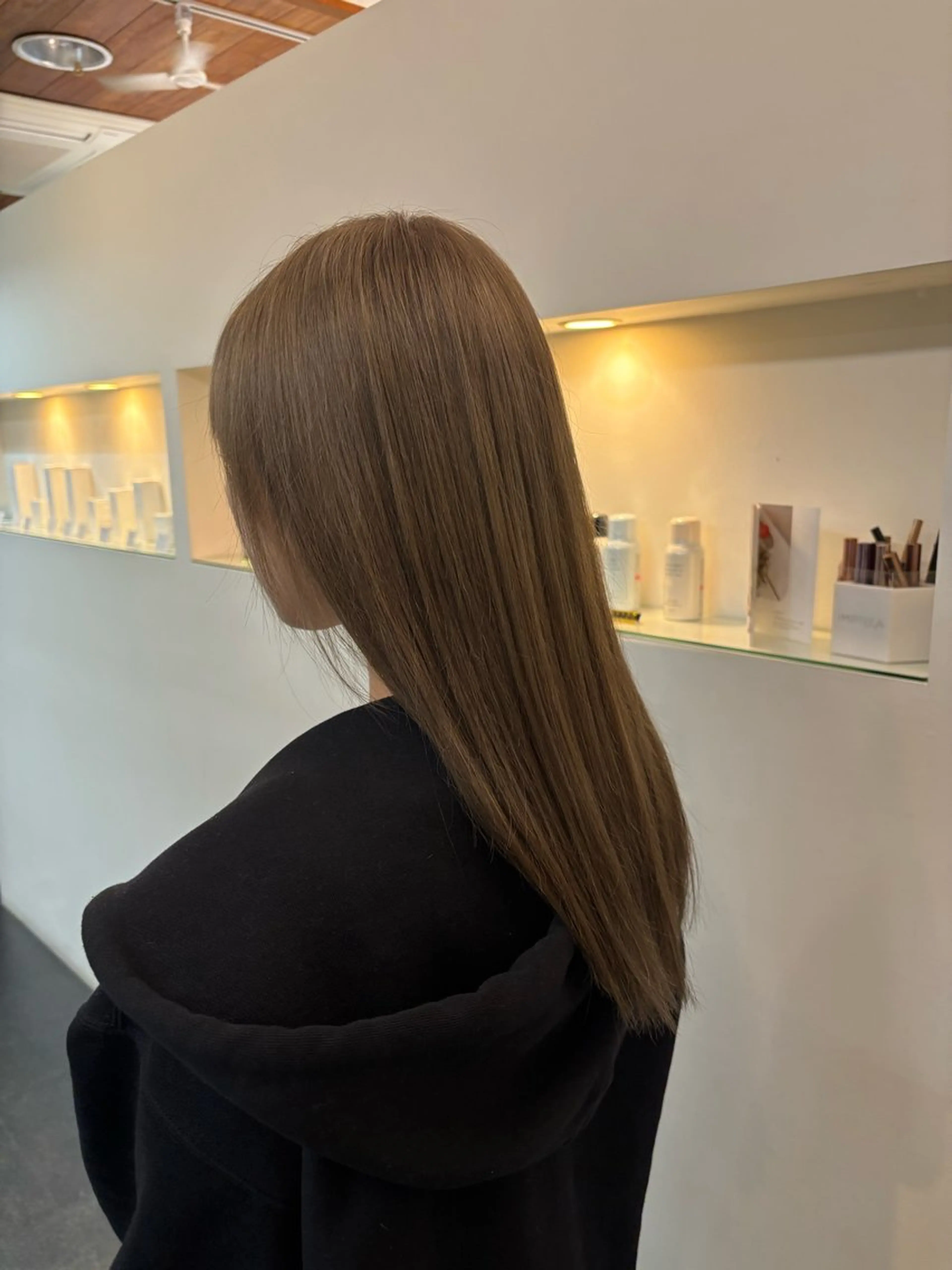 ロング カラー 透明感カラー グレージュ ヘアカラー トリートメント ひなた /ᐠ. .ᐟ\ Ⳋのヘアスタイル