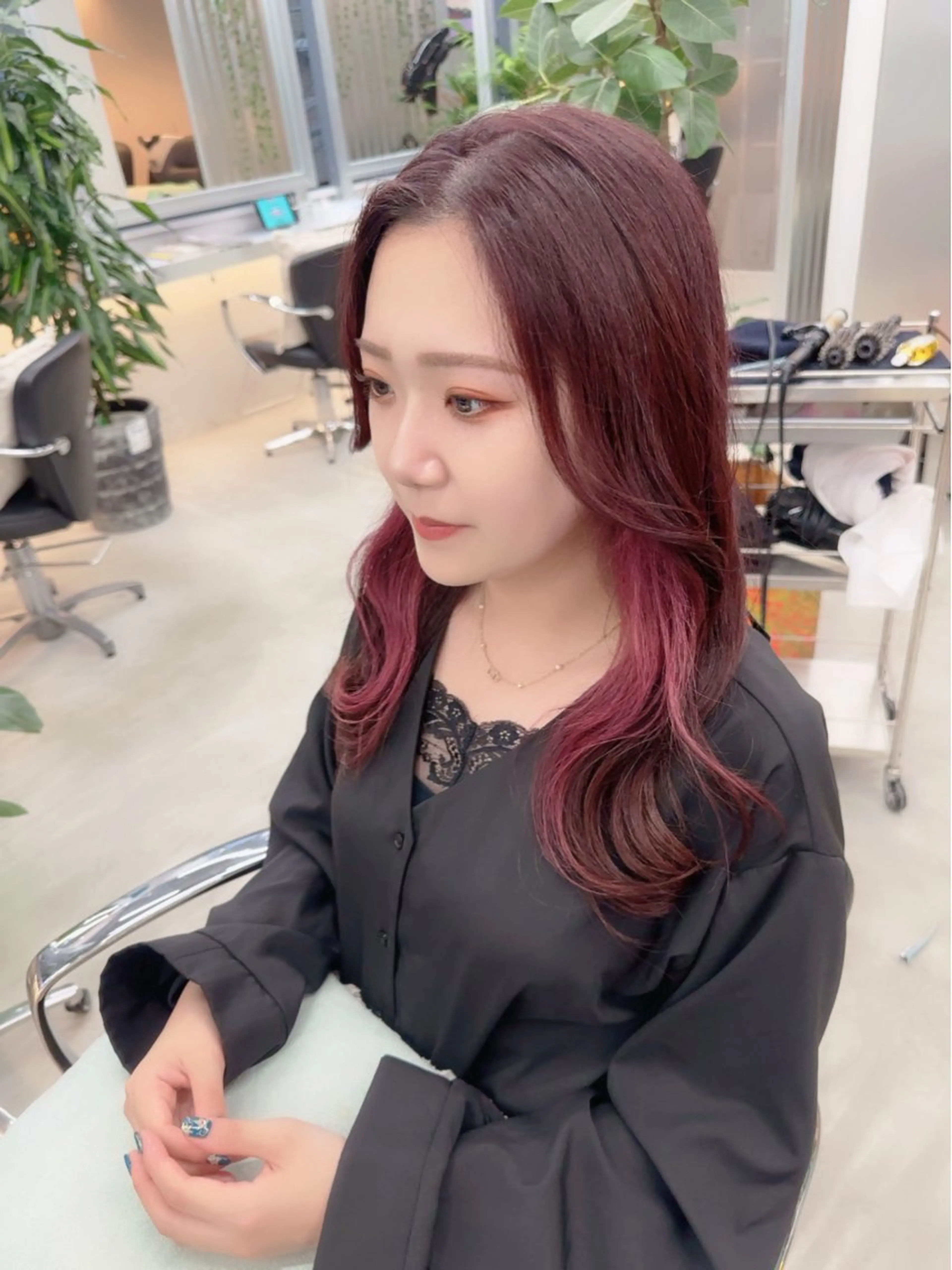 セミロング カラー ヘアカラー トリートメント 岡野 静華のヘアスタイル