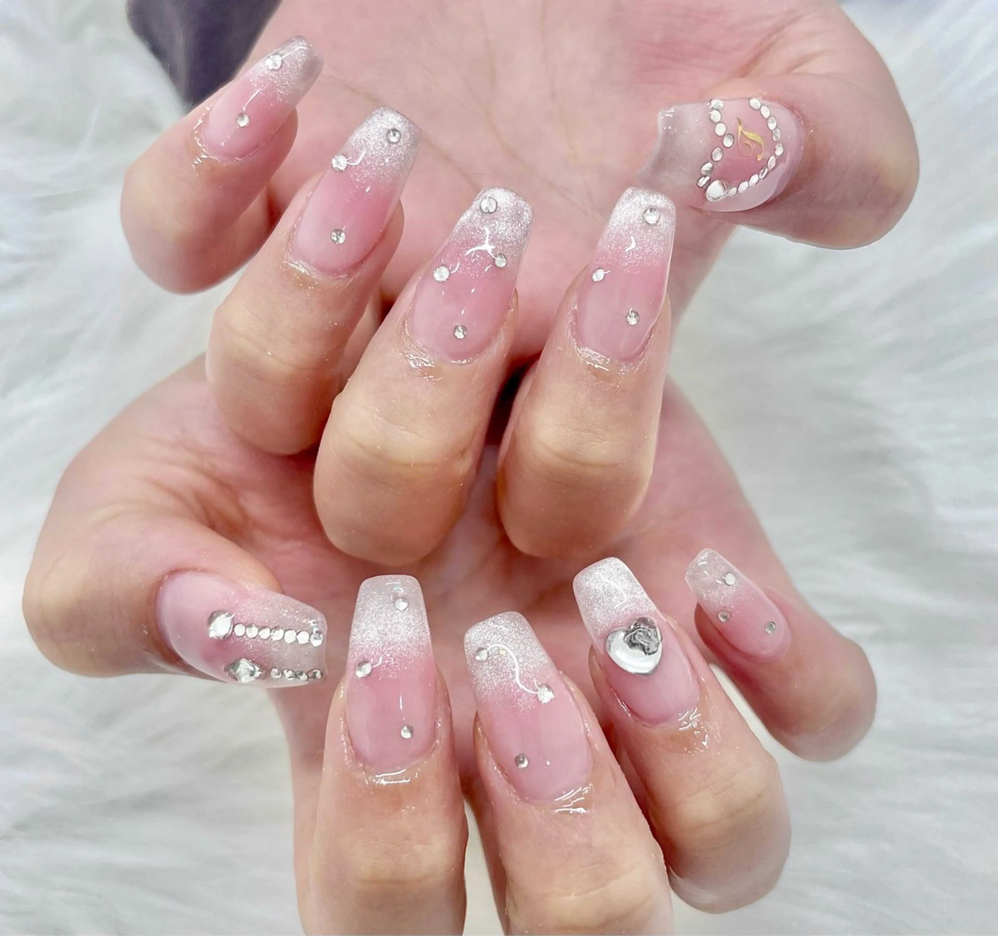 ネイル ハンドネイル 松森 千夏のネイルデザイン