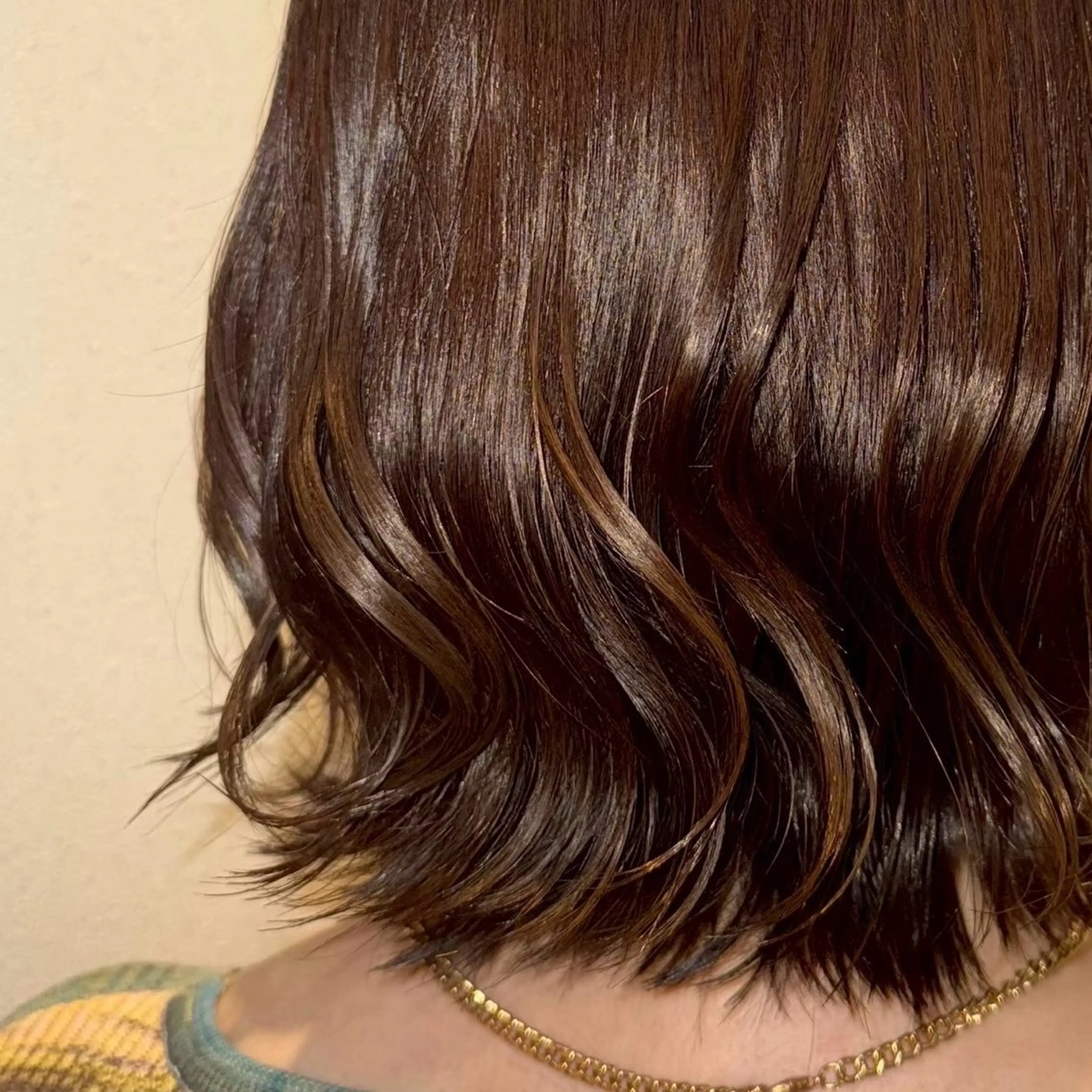 カラー 森口 華奈のヘアスタイル