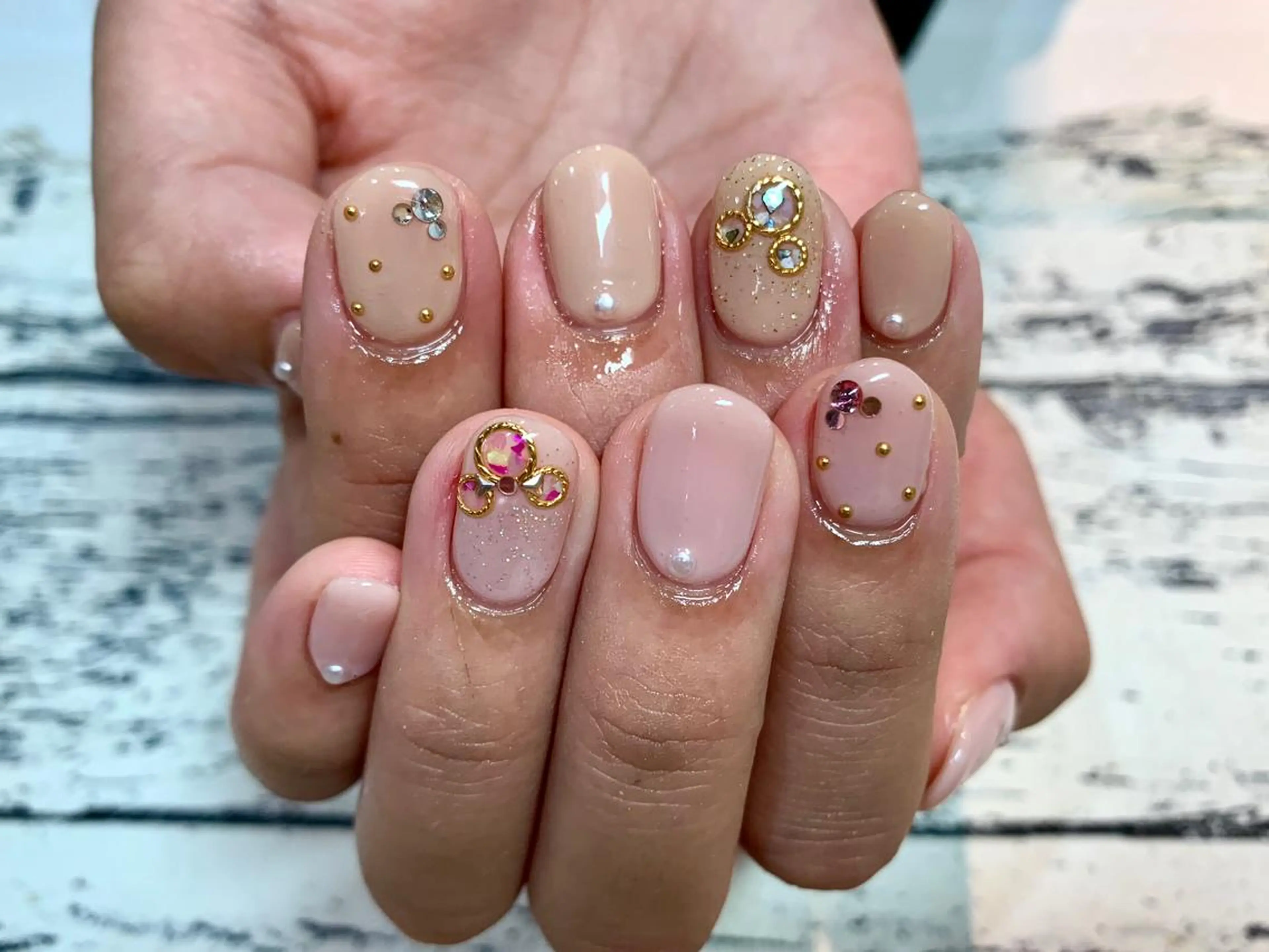 ネイル ハンドネイル 高尾 梨花のネイルデザイン
