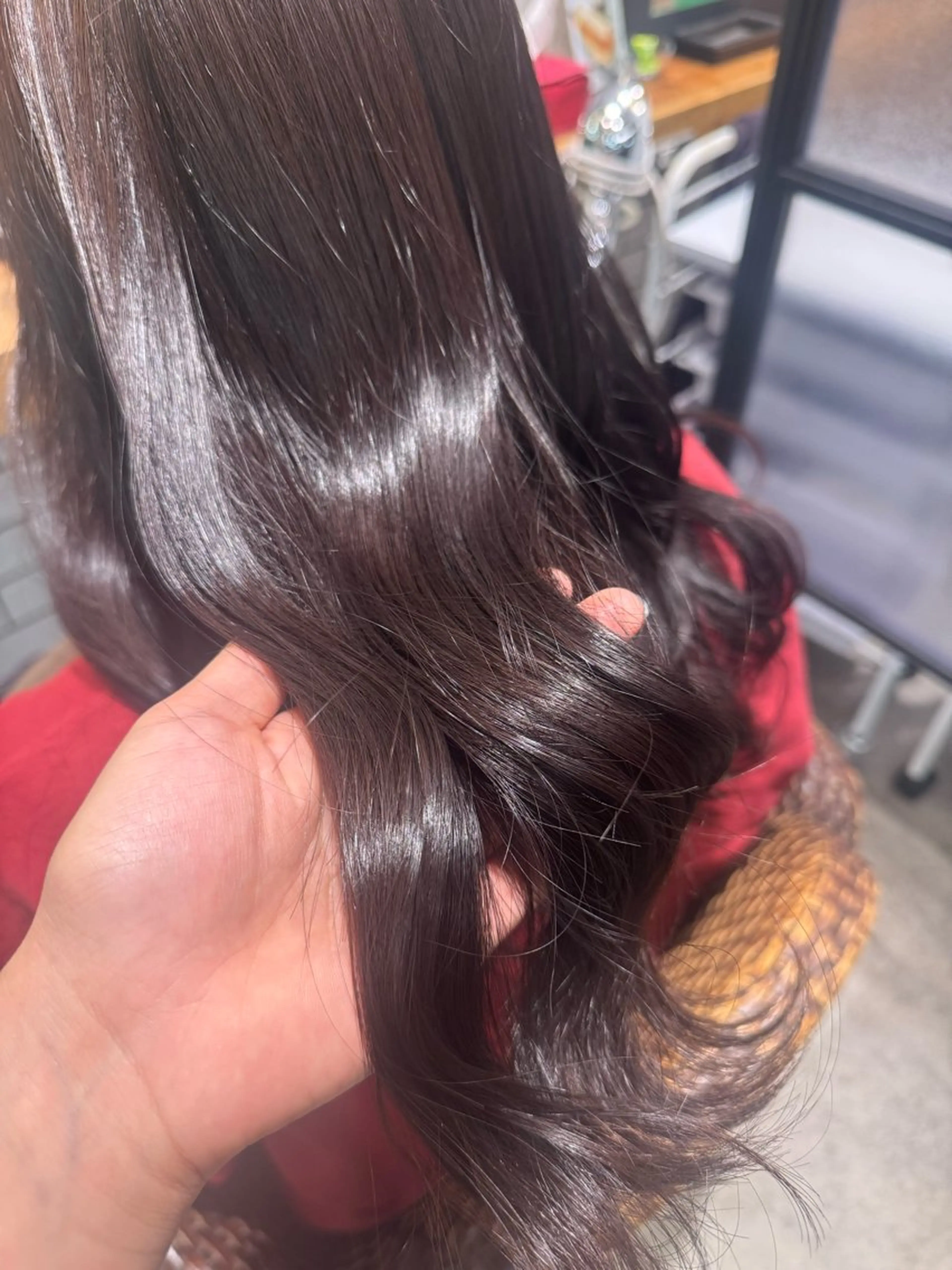 カラー ブラウンカラー ピンクカラー ヘアカラー トリートメント red neo あいりのヘアスタイル