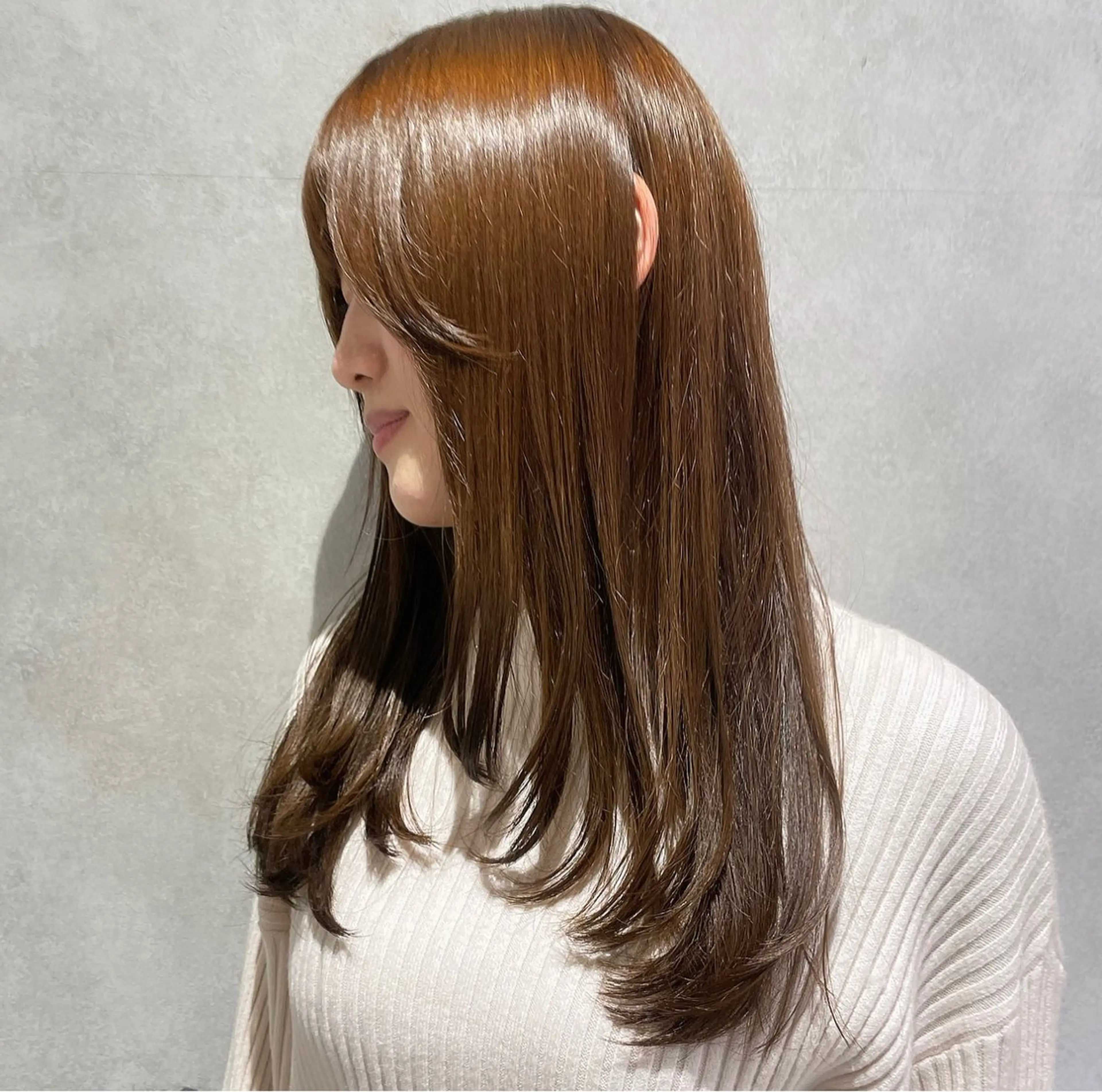 セミロング カラー レイヤーカット カット ヘアカラー トリートメント yumemiレイヤー ‎✴︎ 透明感カラーのヘアスタイル