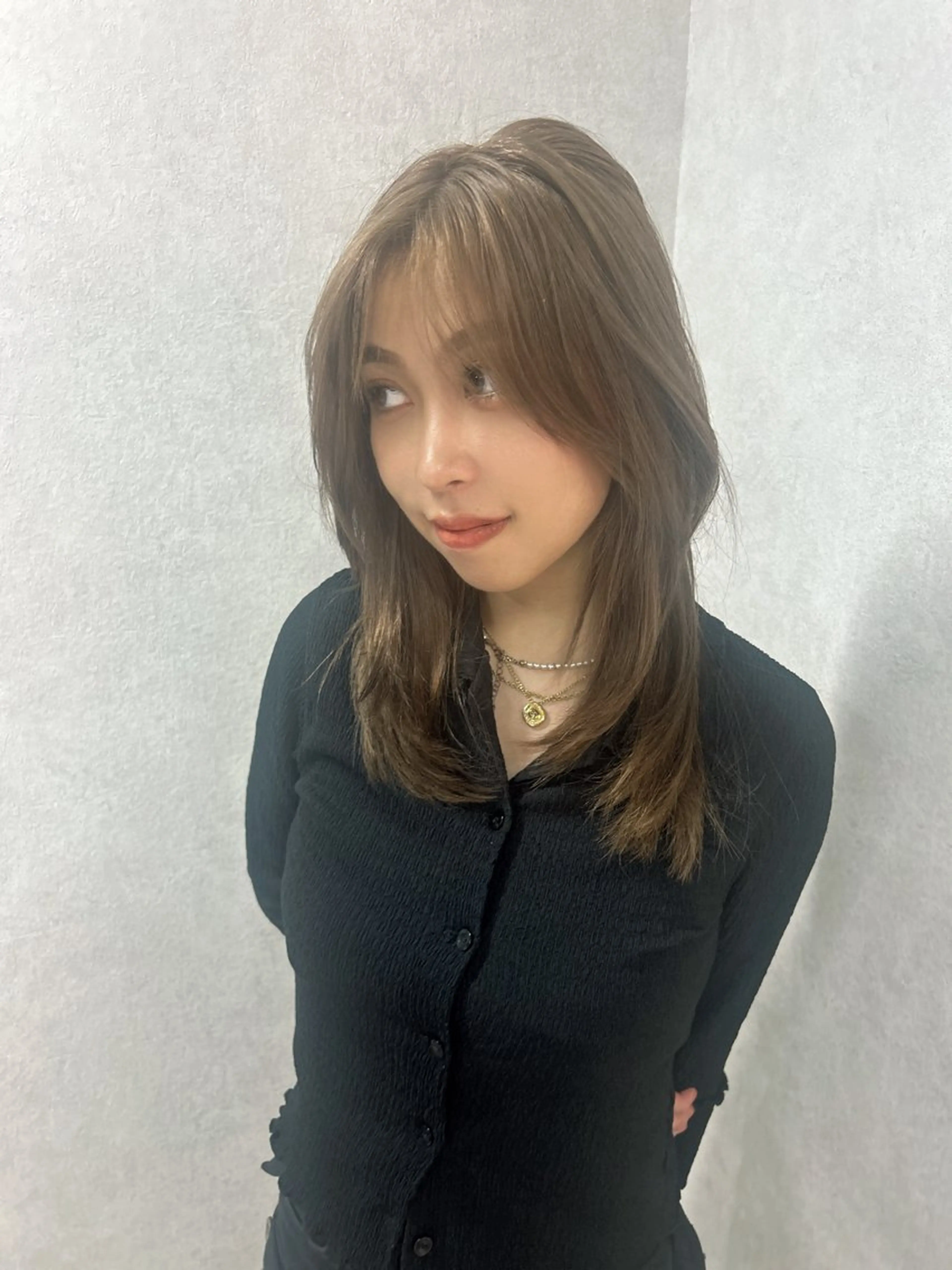 ミディアム レイヤーカット 大阪韓国ヘア/ 酸性縮毛矯正/ゆうとのヘアスタイル