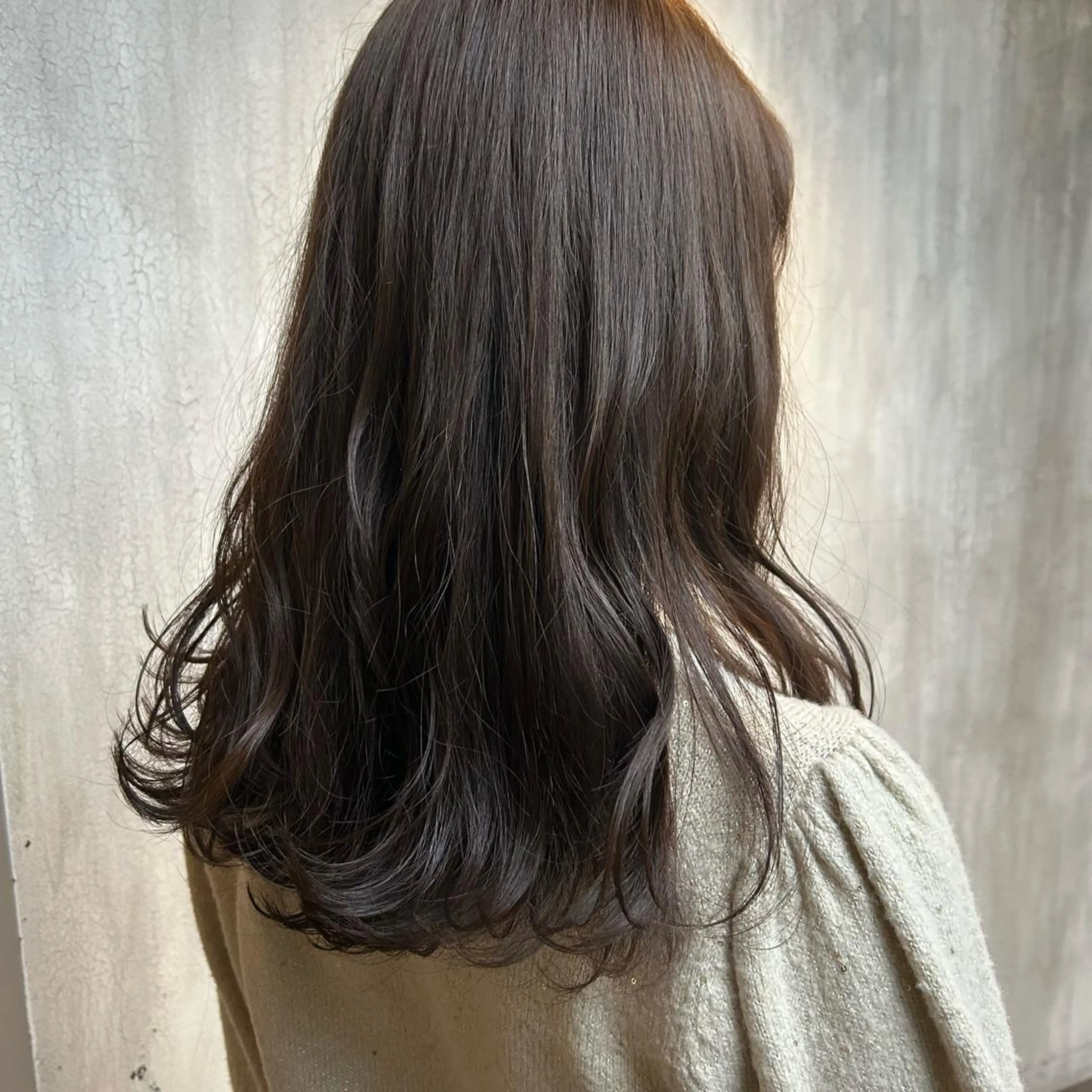ロング パーマ 佐伯 真奈のヘアスタイル