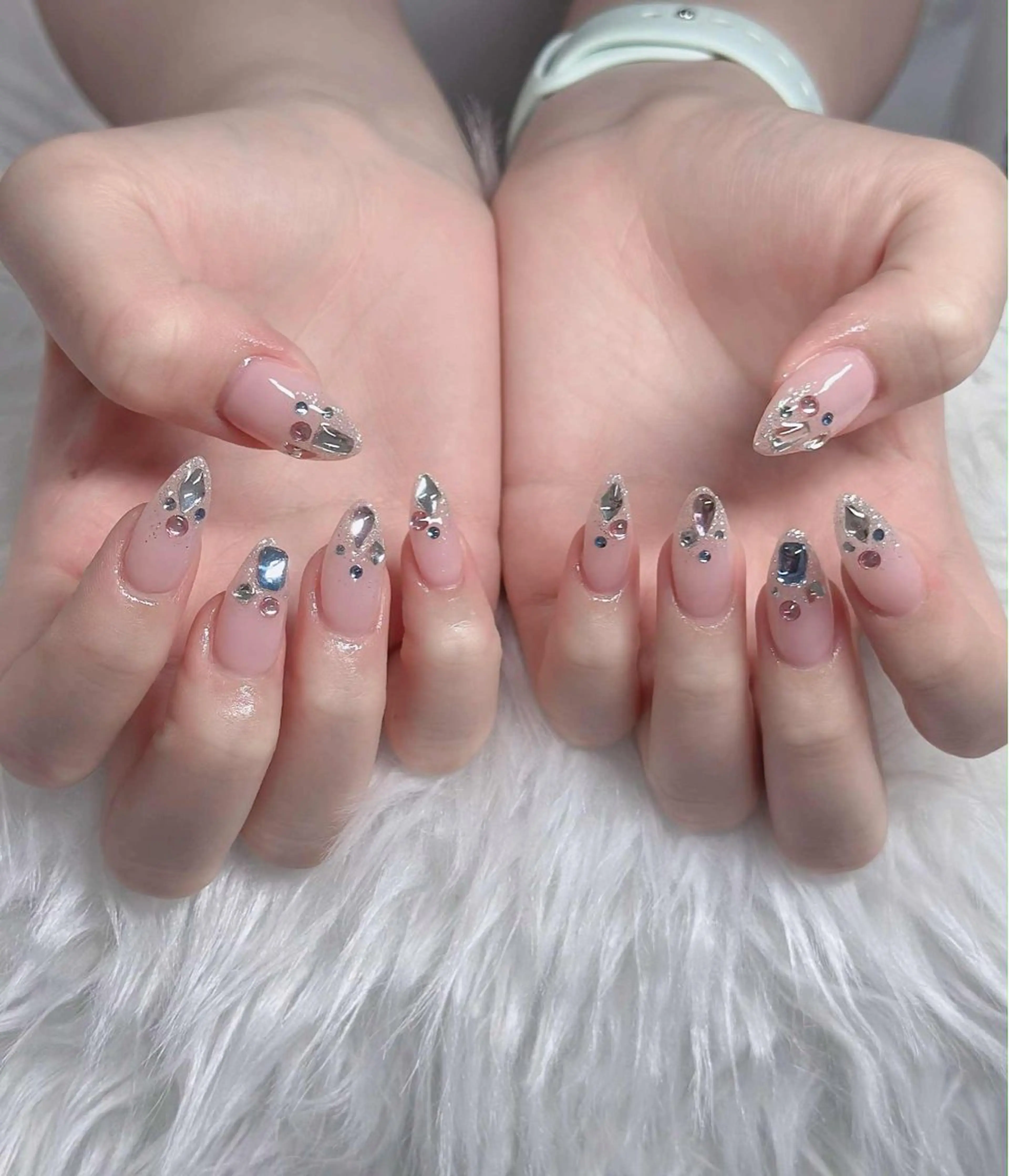 ネイル フレンチネイル ジェルネイル ハロウィン キラキラネイル 韓国ネイル H.baby Nail Salonのネイルデザイン