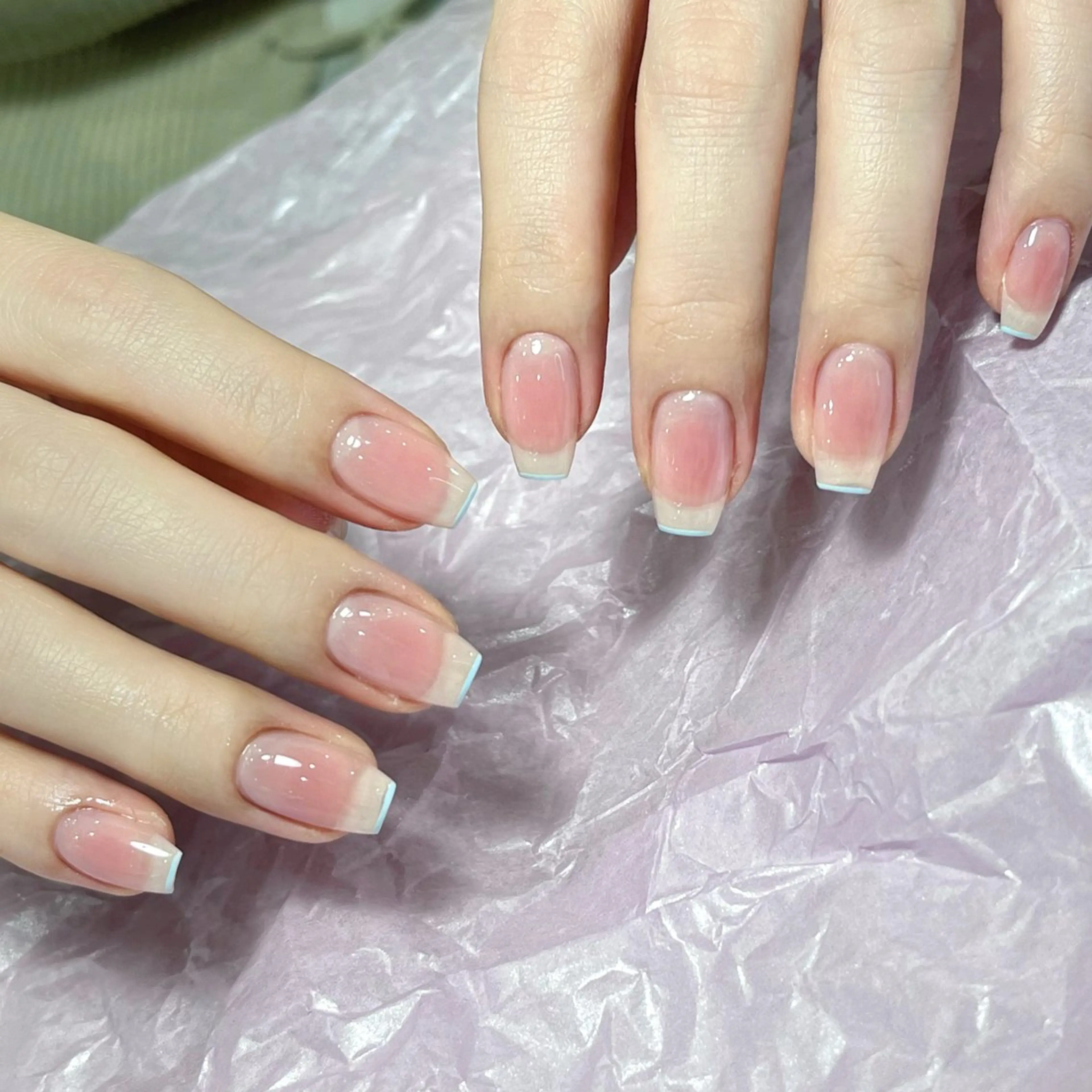 ミディアム ハンドネイル Echo Nail Salonのネイルデザイン