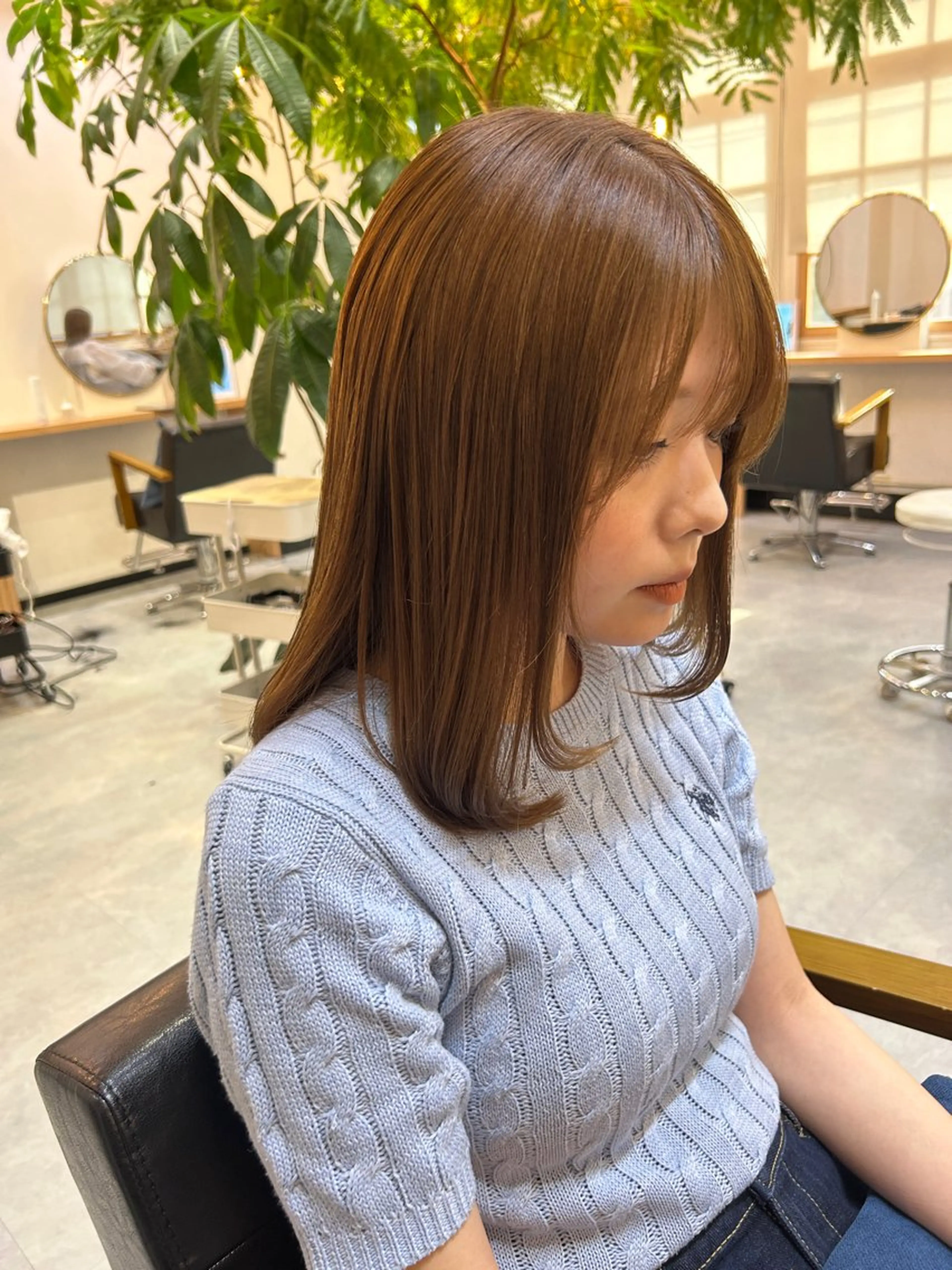 セミロング カラー ヘアカラー トリートメント CARICIA 白木 由里加のヘアスタイル