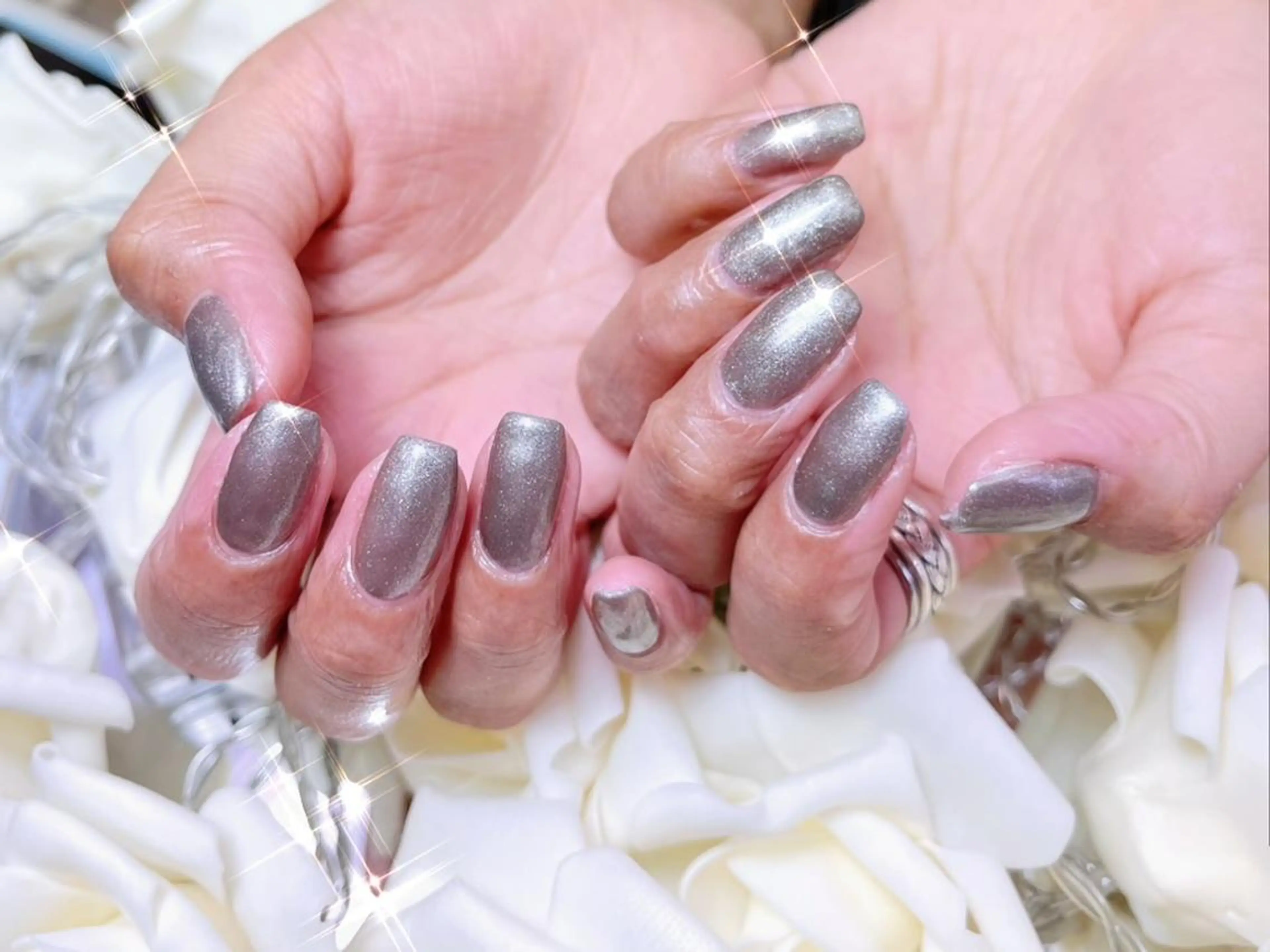 ネイル U nail 🩷新宿店のネイルデザイン