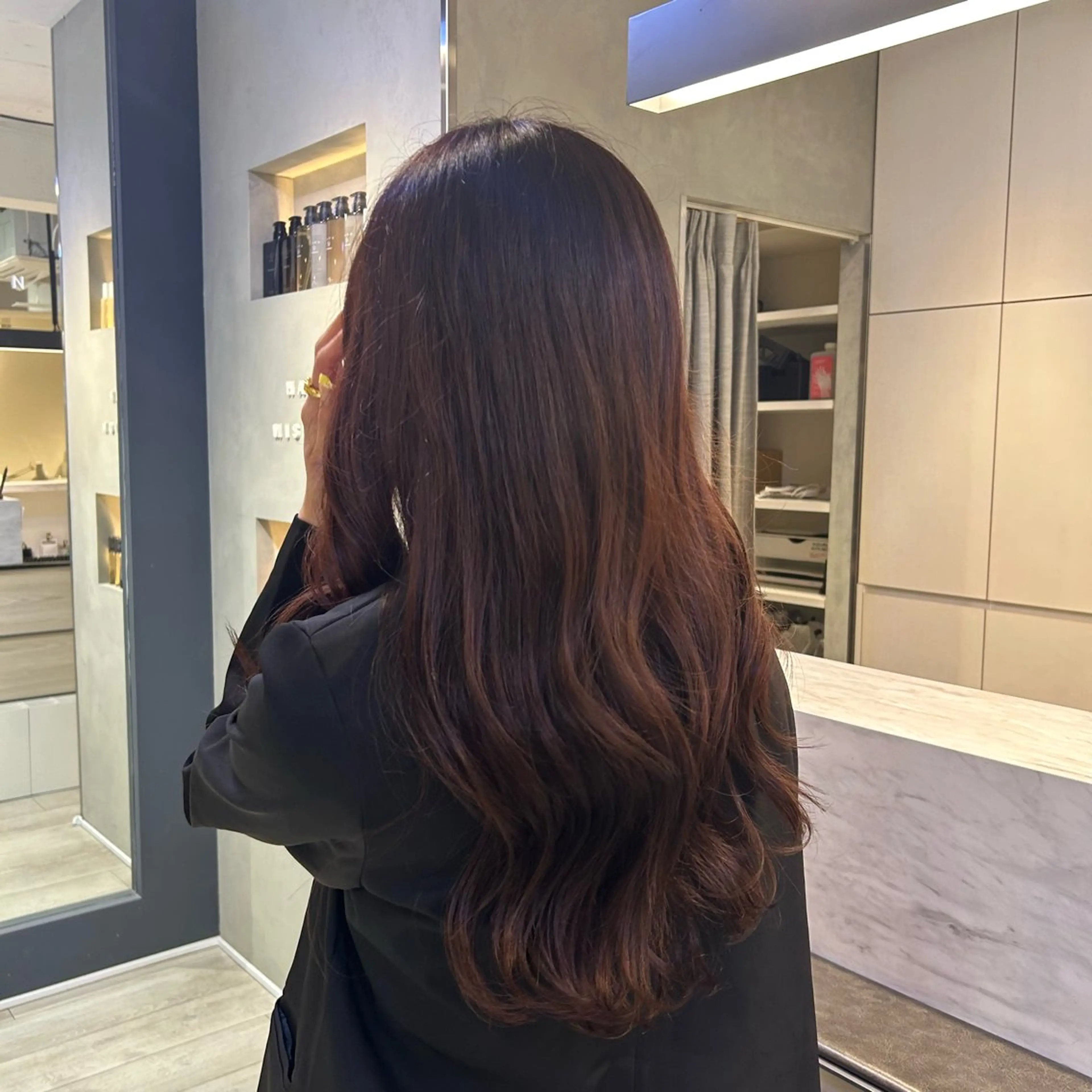 カラー CYM所属・ワンカラー 🩷モエのヘアスタイル
