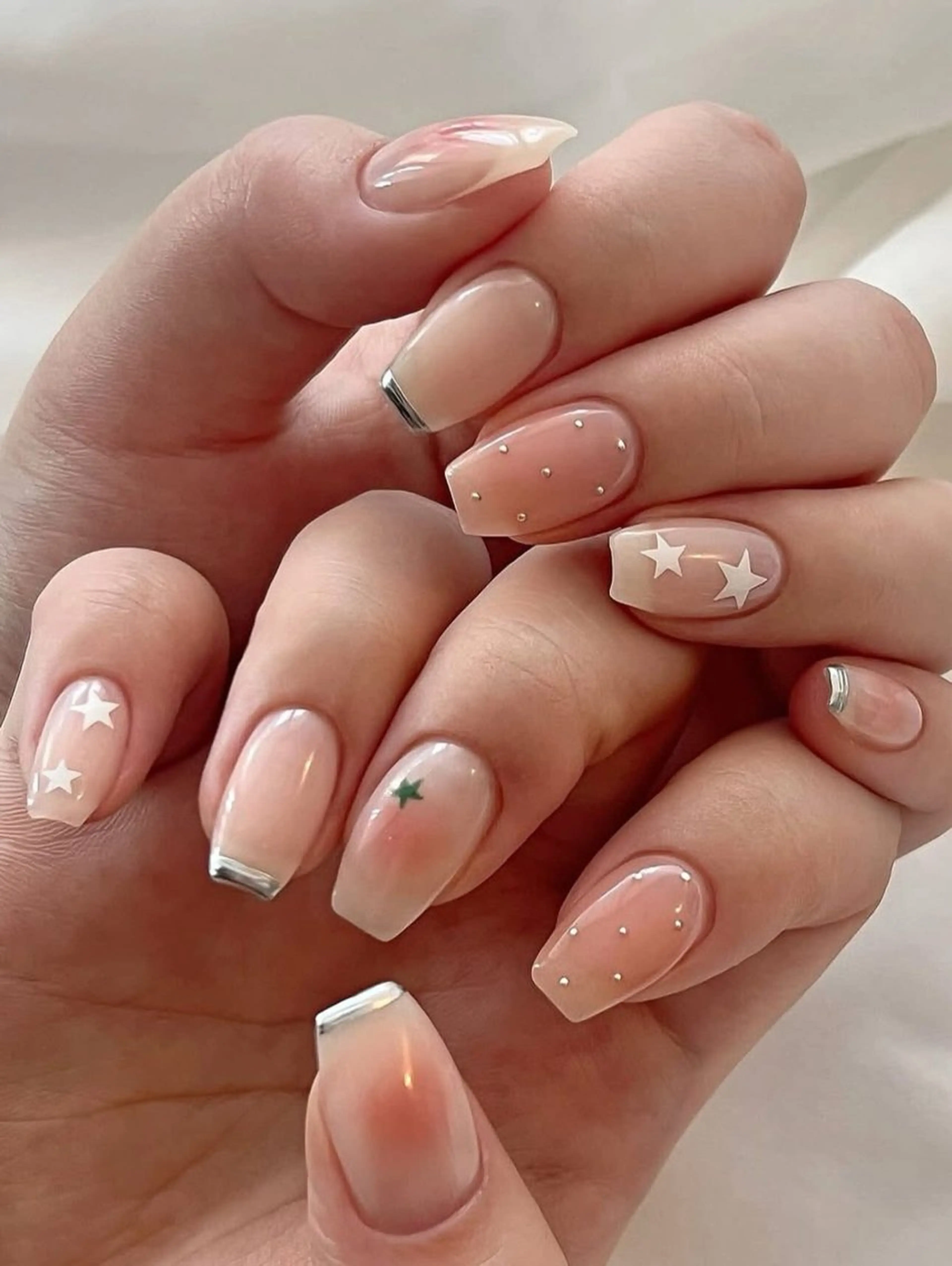 ネイル ハンドネイル Rose Ana.Chuoのネイルデザイン