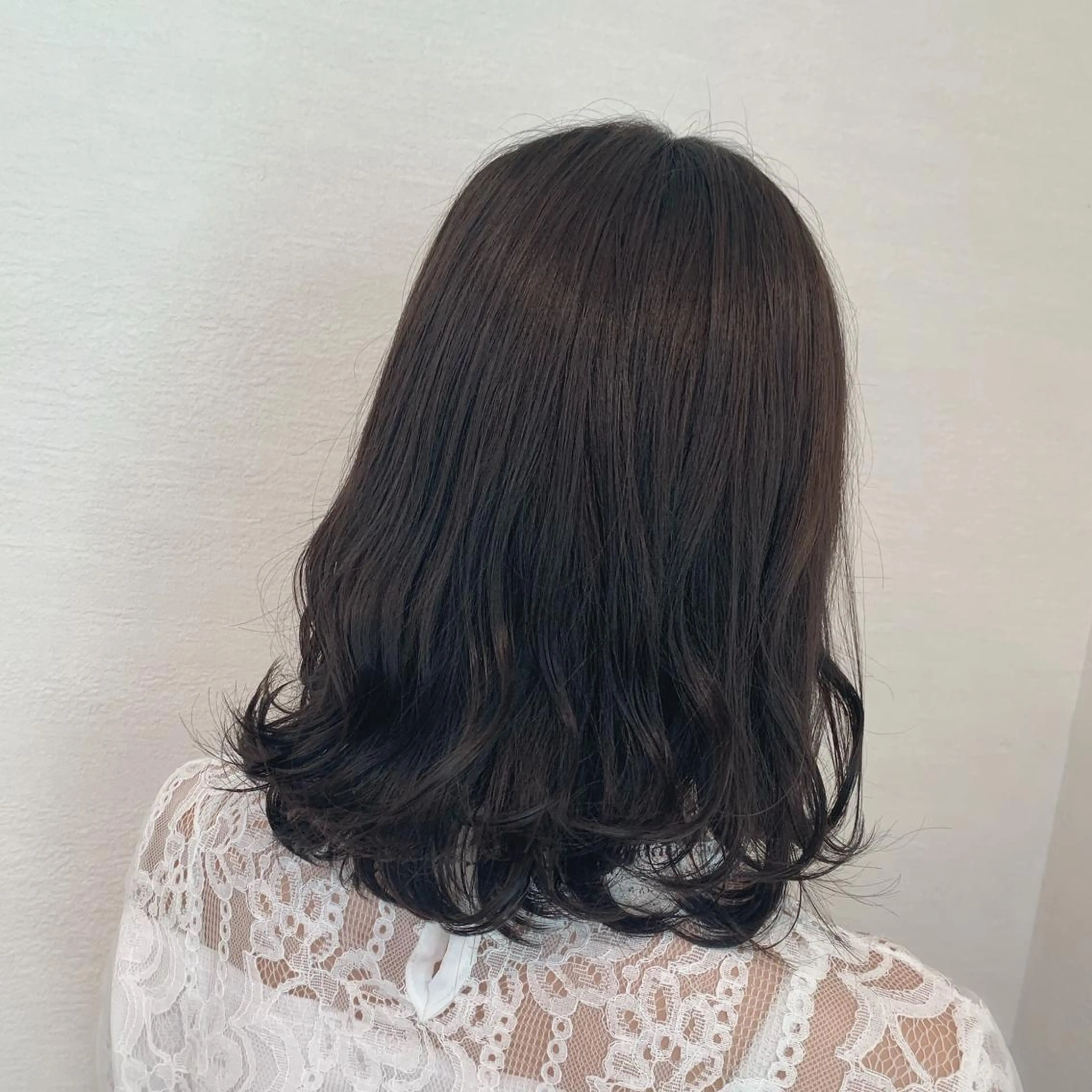 ミディアム カラー 透明感カラー しながわ はるかのヘアスタイル
