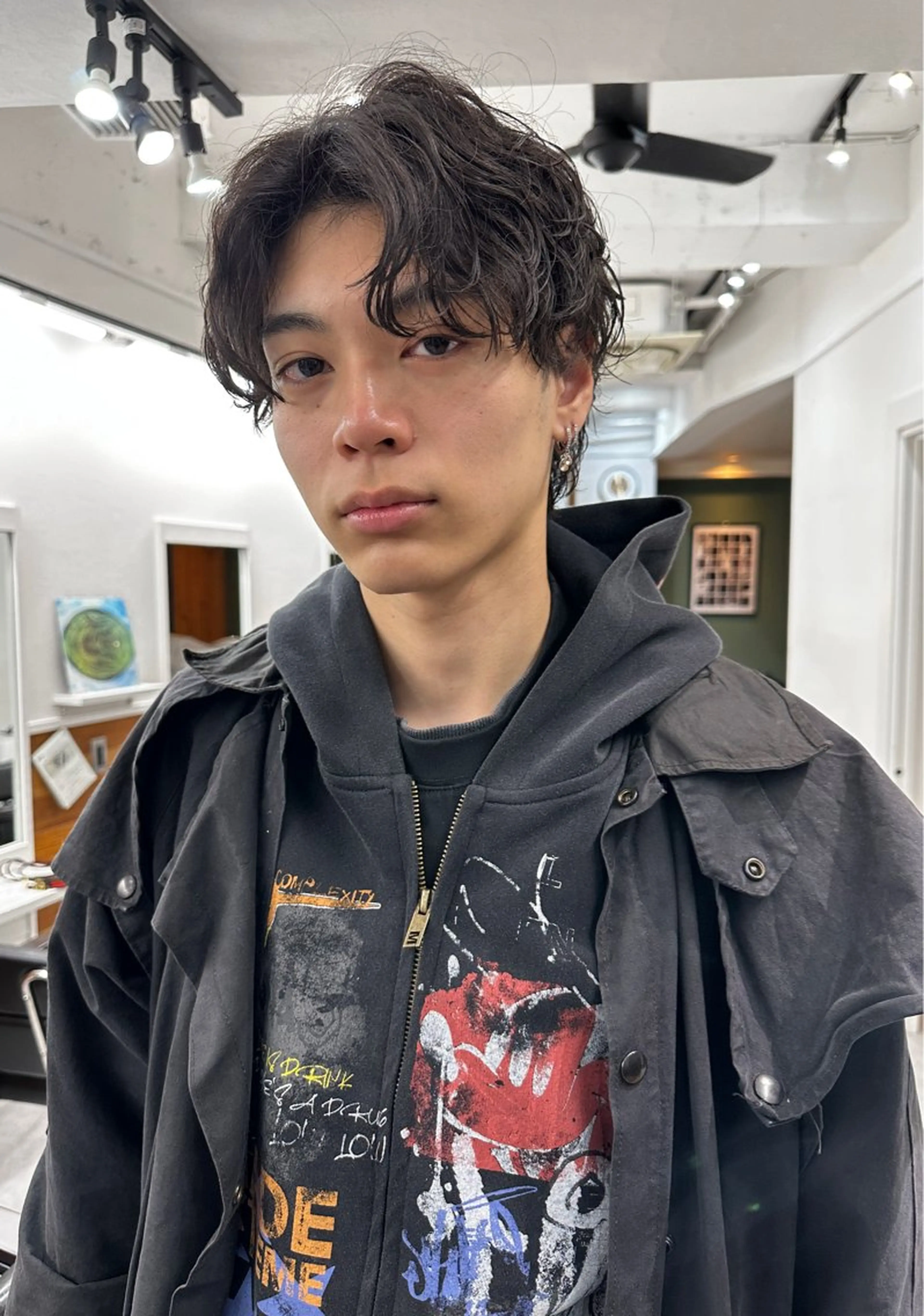 ミディアム パーマ メンズ カット パーマ グランジヘア 無造作ヘアHYUGAのヘアスタイル