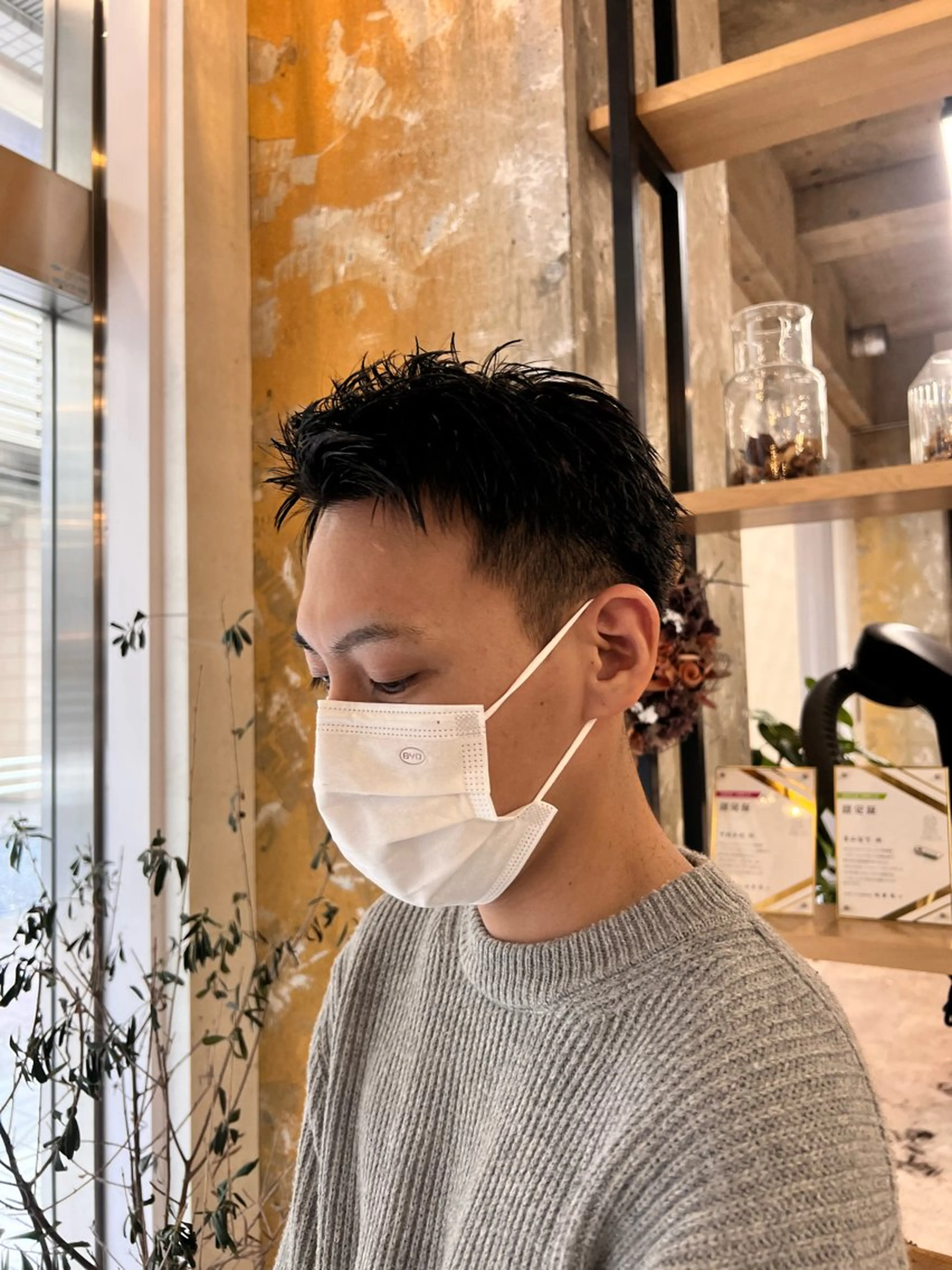 メンズ カット ブリーチカラー 〻髪質改善〻アレンジのヘアスタイル