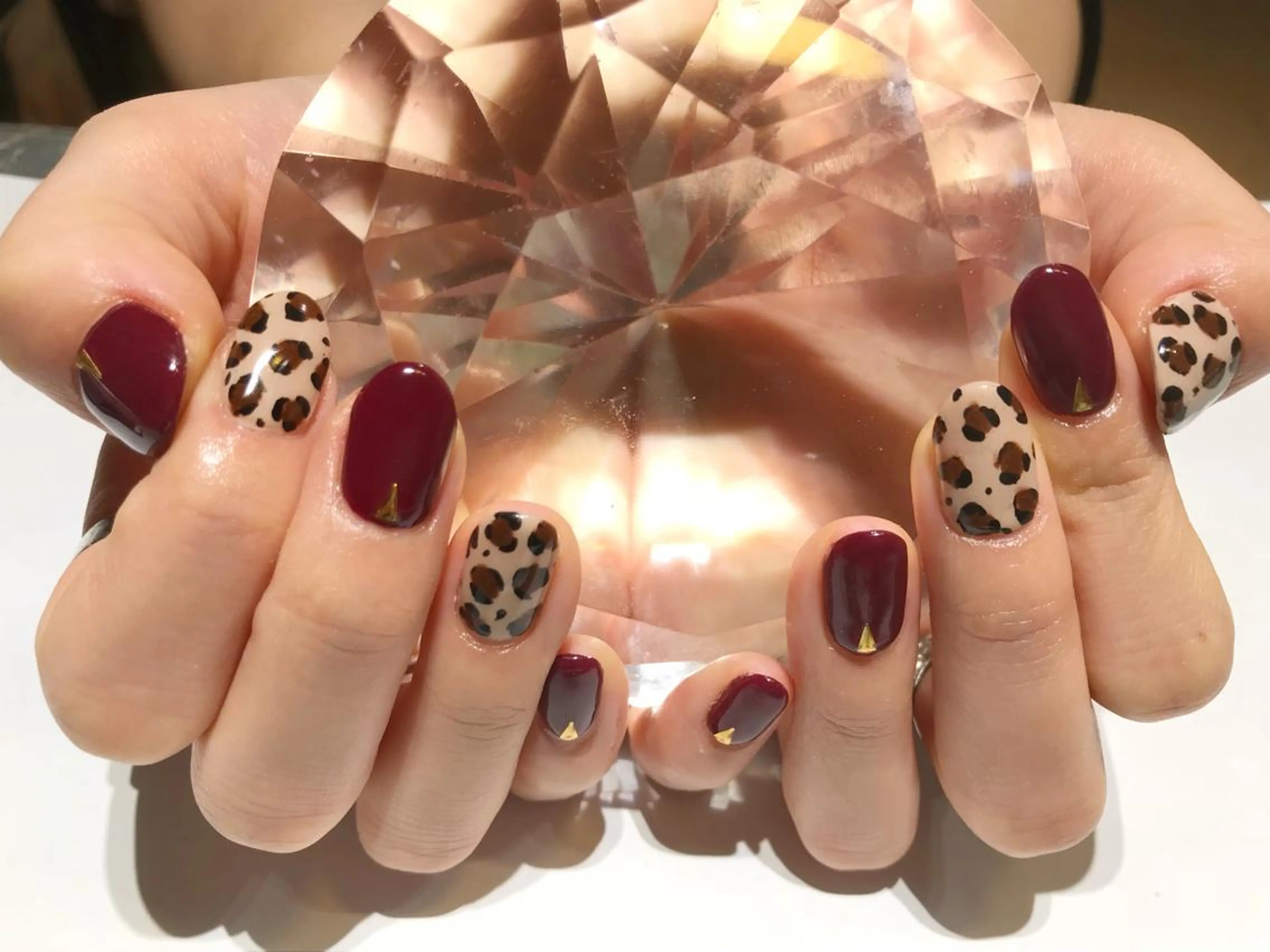 ネイル ジェルネイル シンプルネイル YUN 💅のネイルデザイン