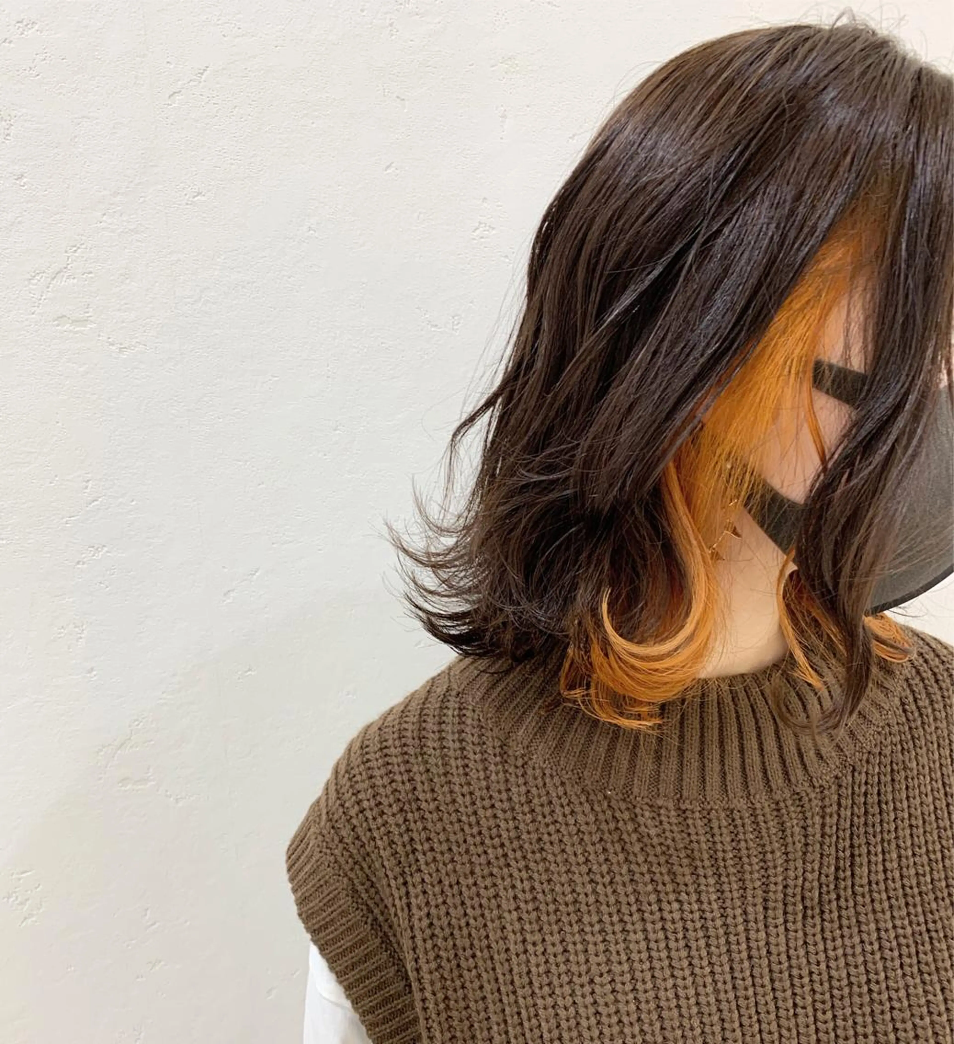 ショート カラー インナーカラー オレンジ ヘアカラー 透け感カラー🫧 加納トモヒロのヘアスタイル