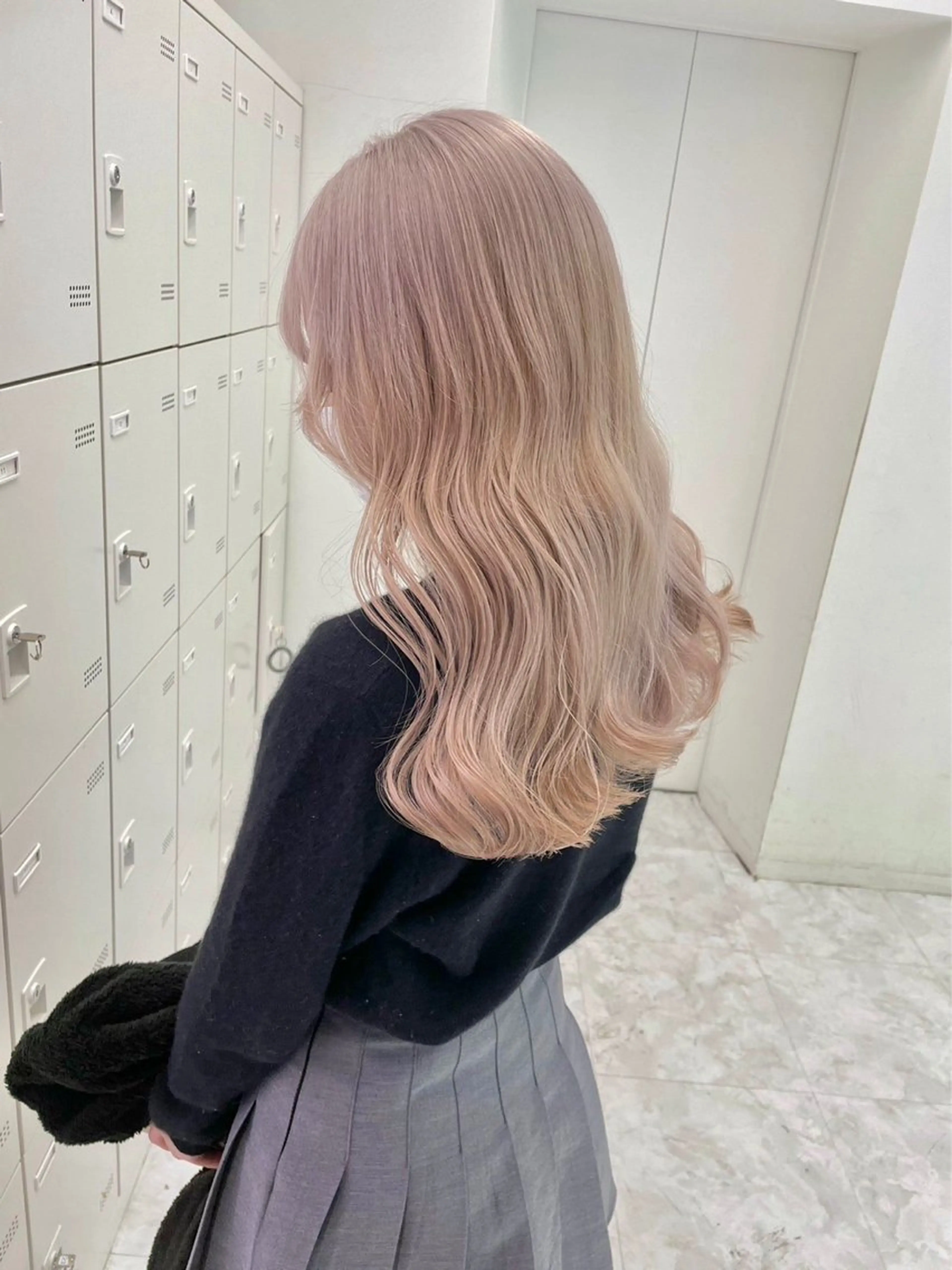 ロング カラー ベージュ‎/ダブルカ ラー/RINKA🎀のヘアスタイル