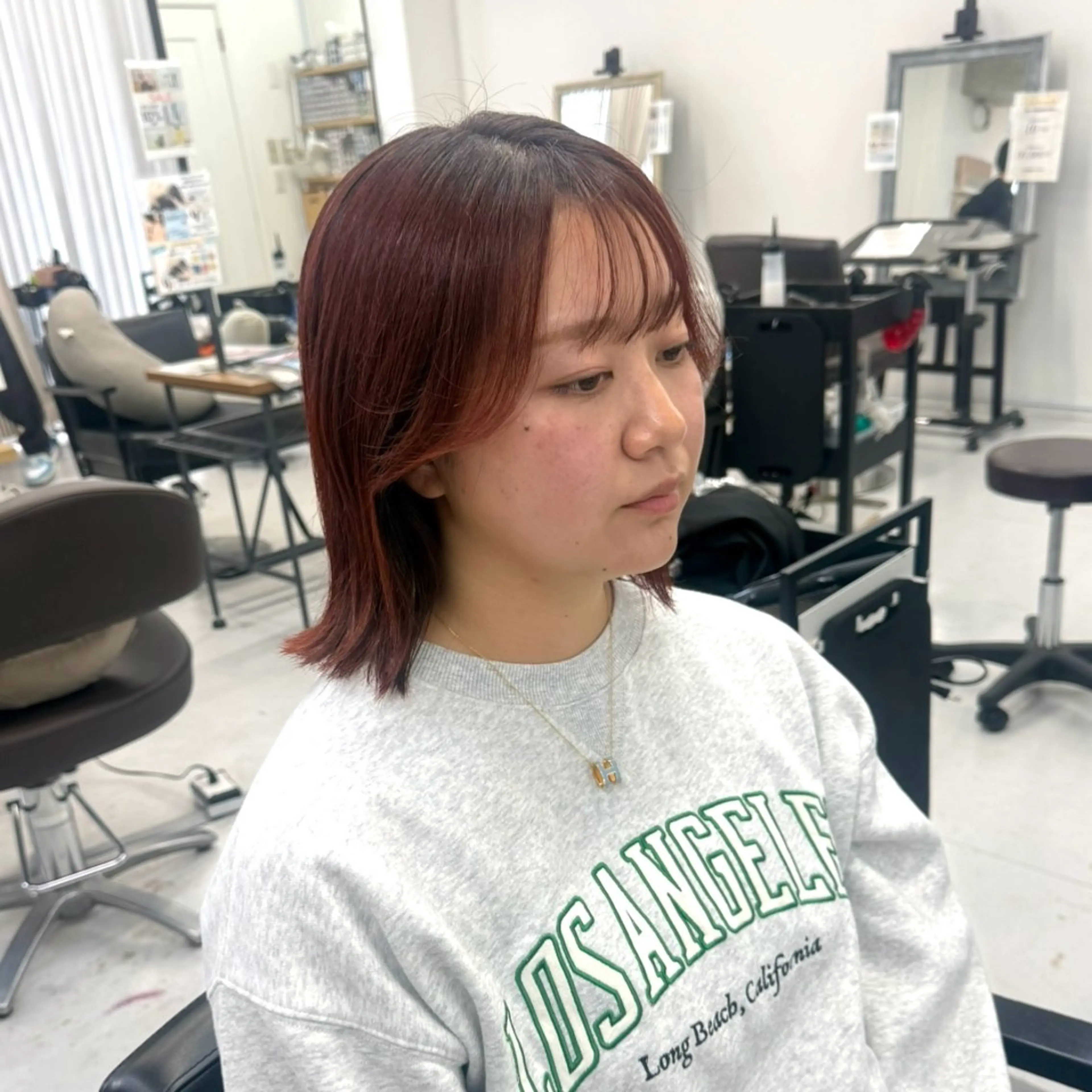 ミディアム カット ヘアカラー トリートメント 榎本雪来⛄️ メンズカット✂️のヘアスタイル