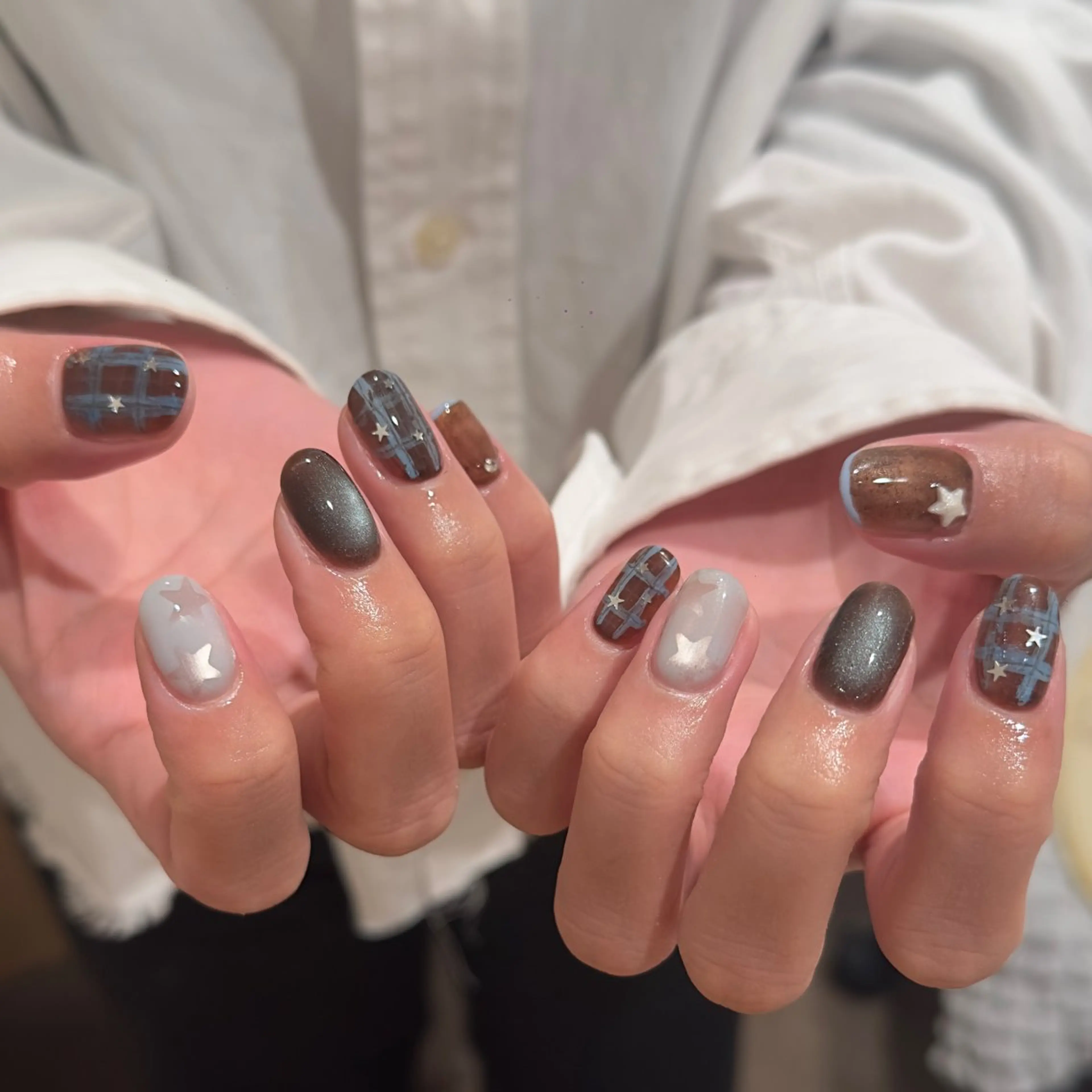 ネイル 🎀 Hiyubi._.nail 🫧所属・🎀フェイ フェイ🫧💗のネイルデザイン