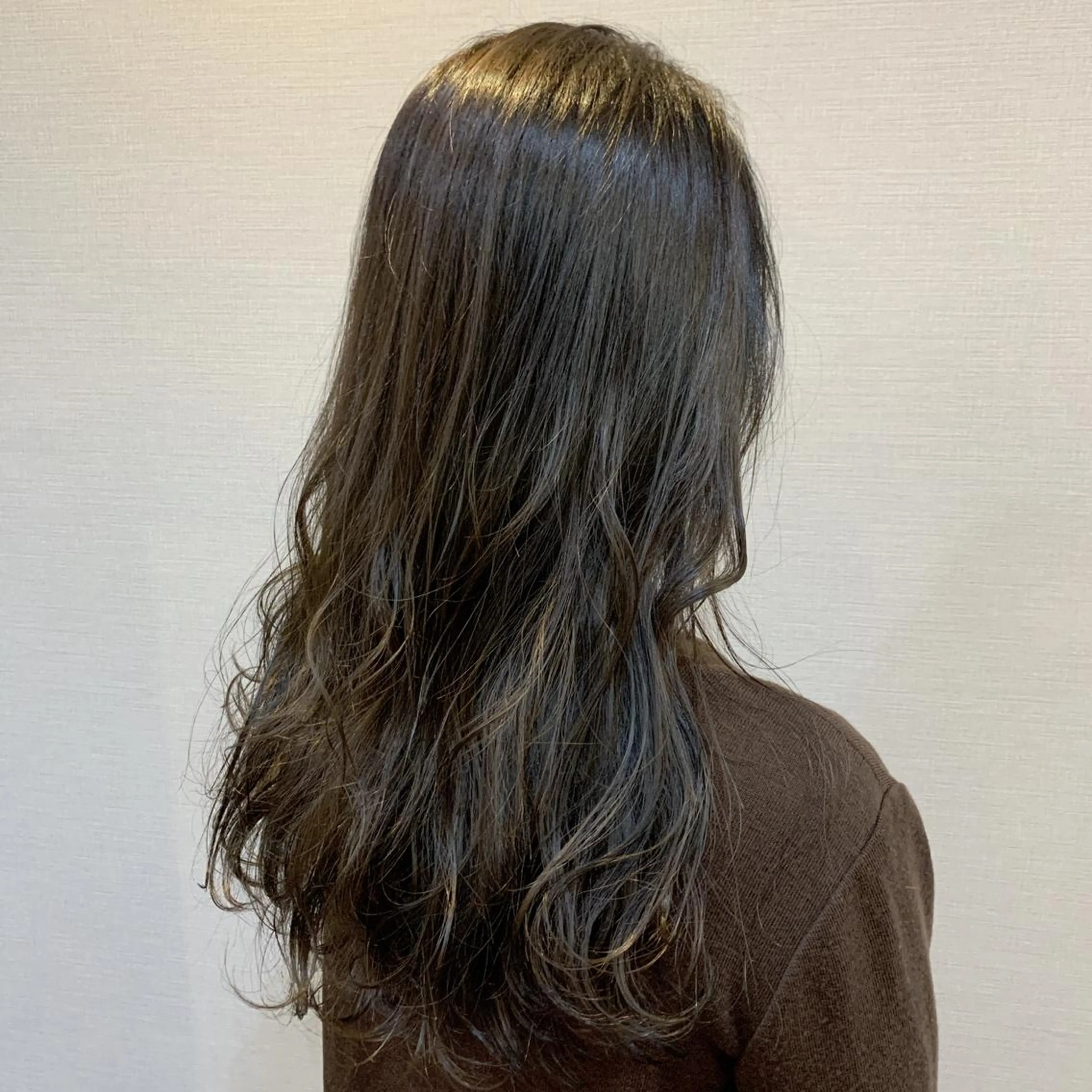 ロング カラー HairDesign Azurのヘアスタイル