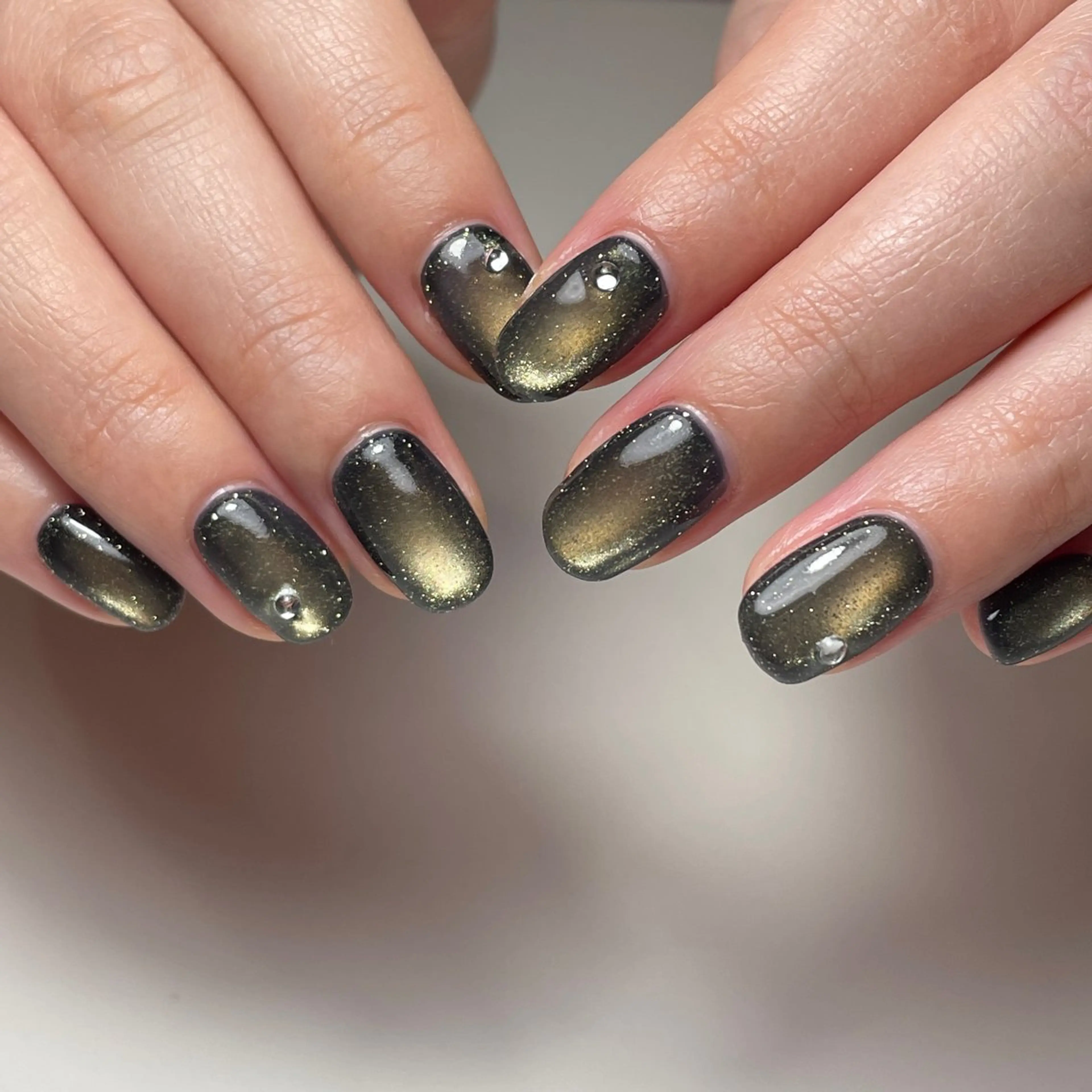 ネイル ハンドネイル oncu nailのネイルデザイン