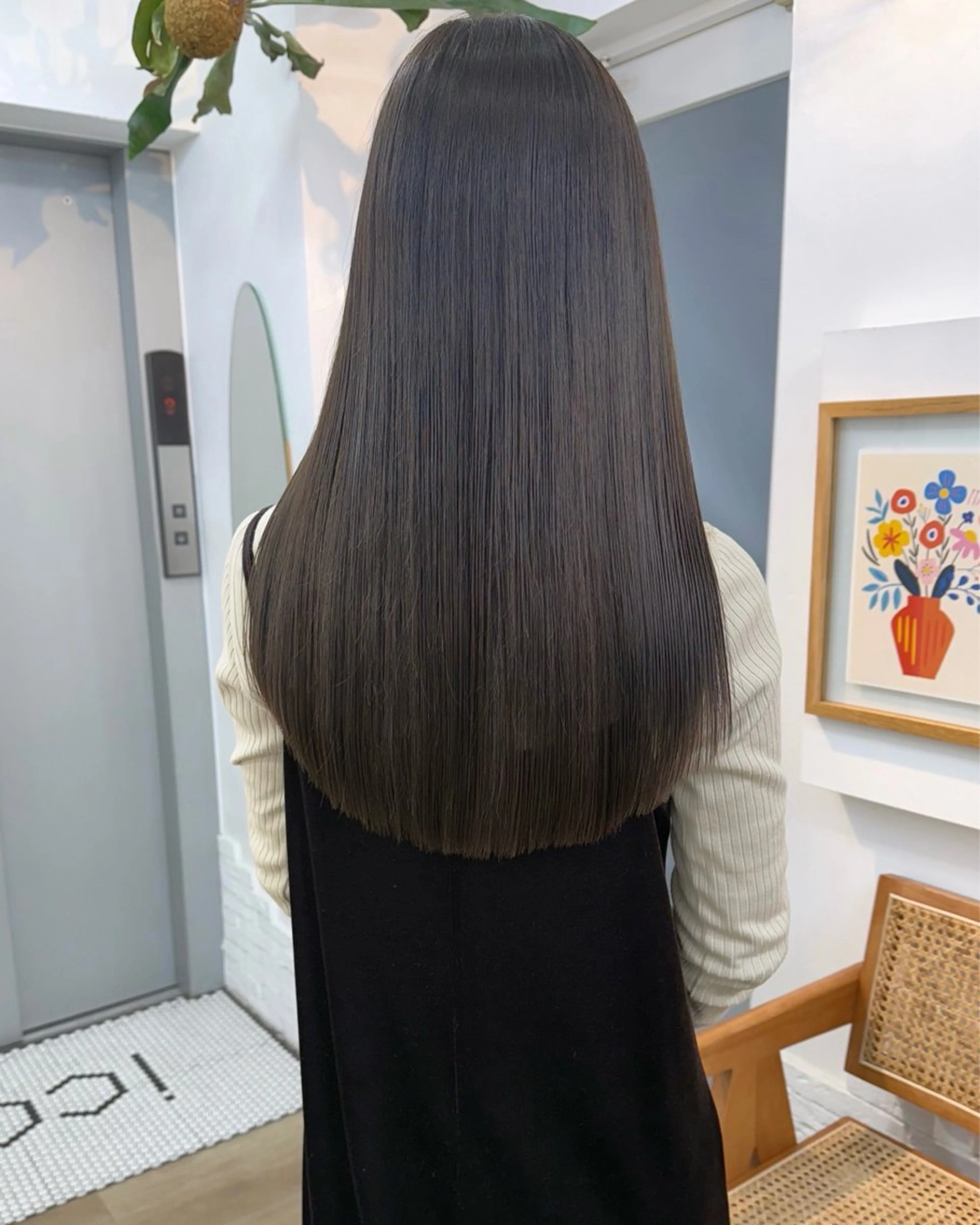 ロング カラー グレージュ オリーブグレージュ オリーブグレー トリートメント カット ヘアカラー トリートメント あおやぎ ななのヘアスタイル