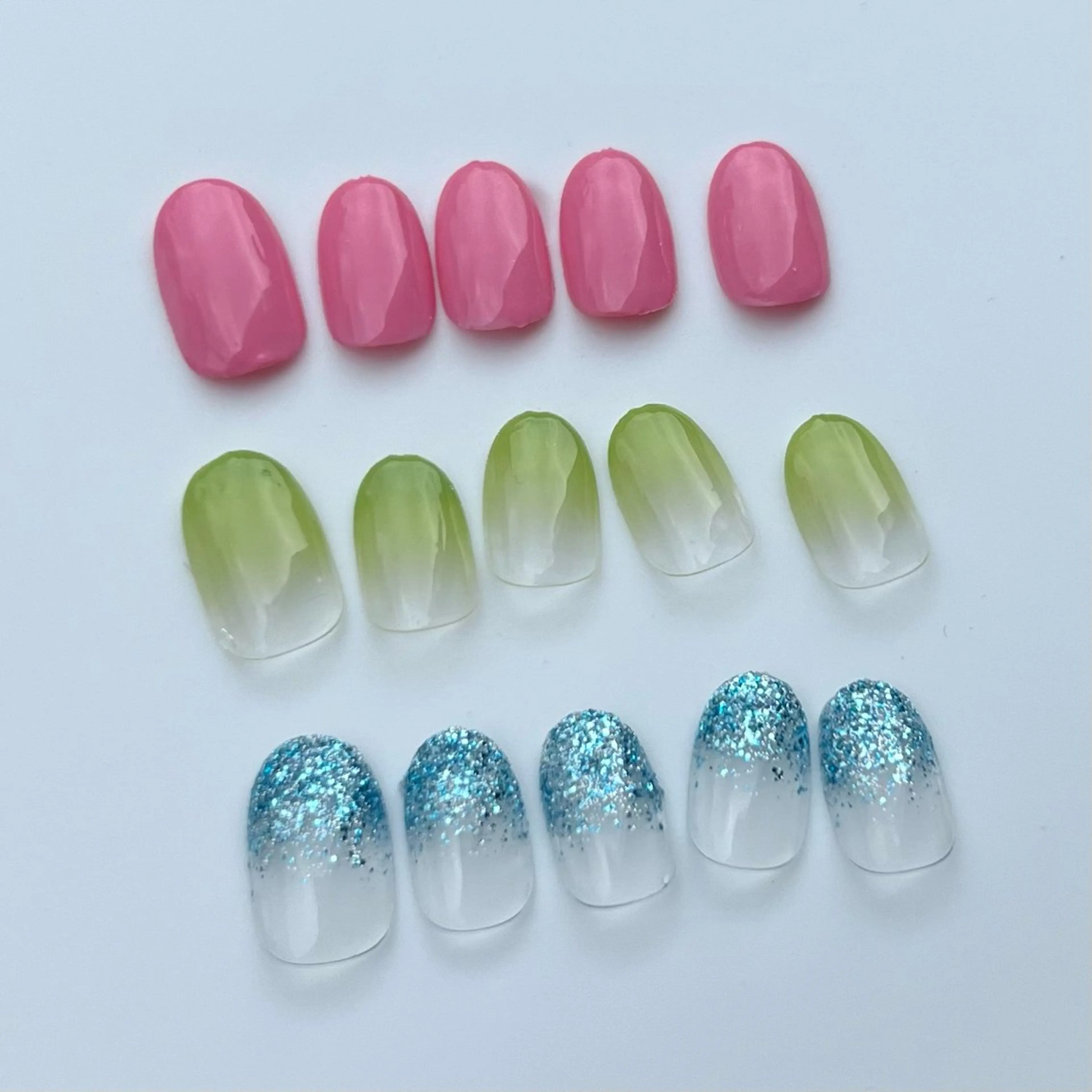 ネイル RIEKO🍒 ワンホン♡推しネイルのネイルデザイン