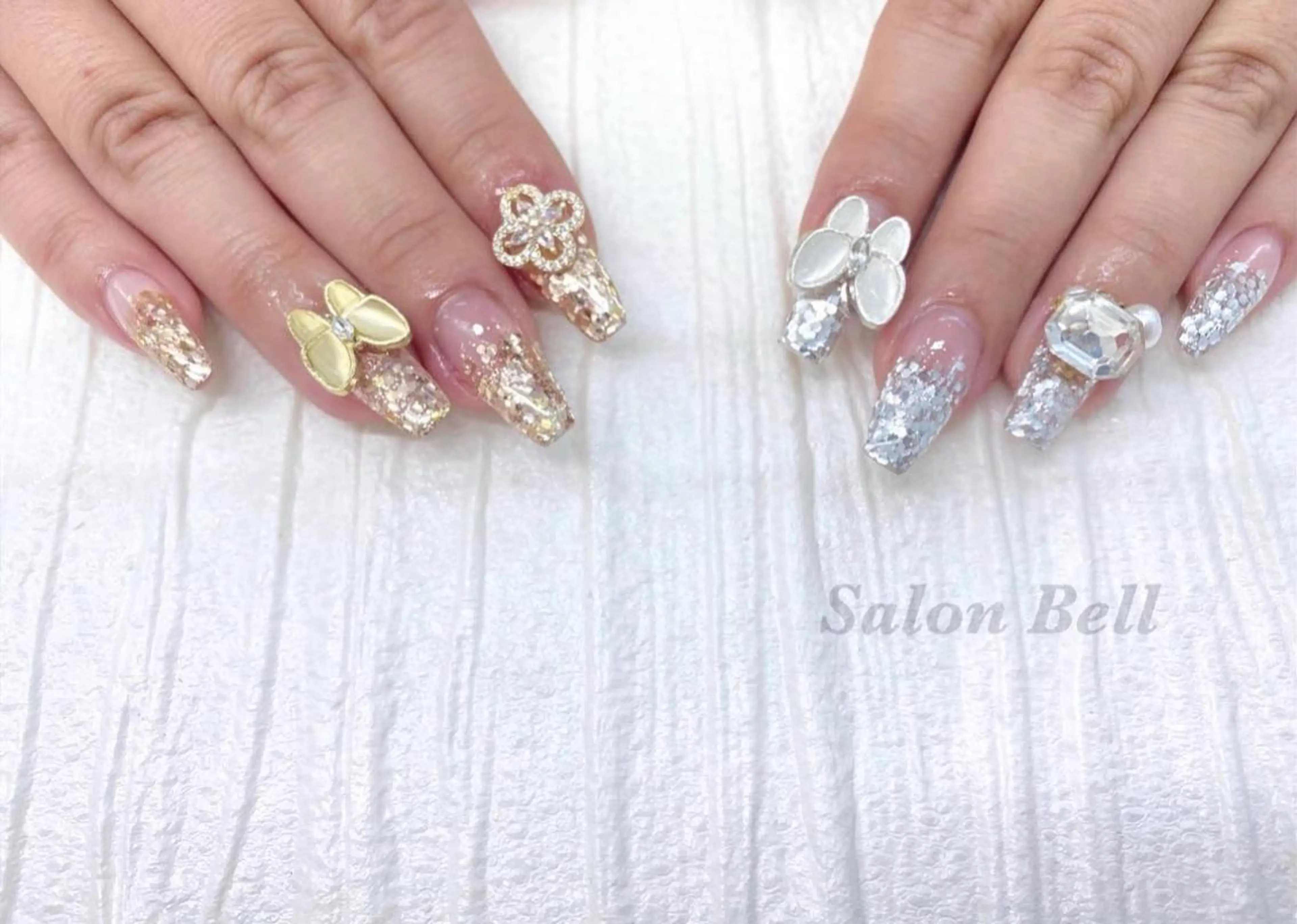 ネイル Bell 富田林店 SAYAKAのネイルデザイン