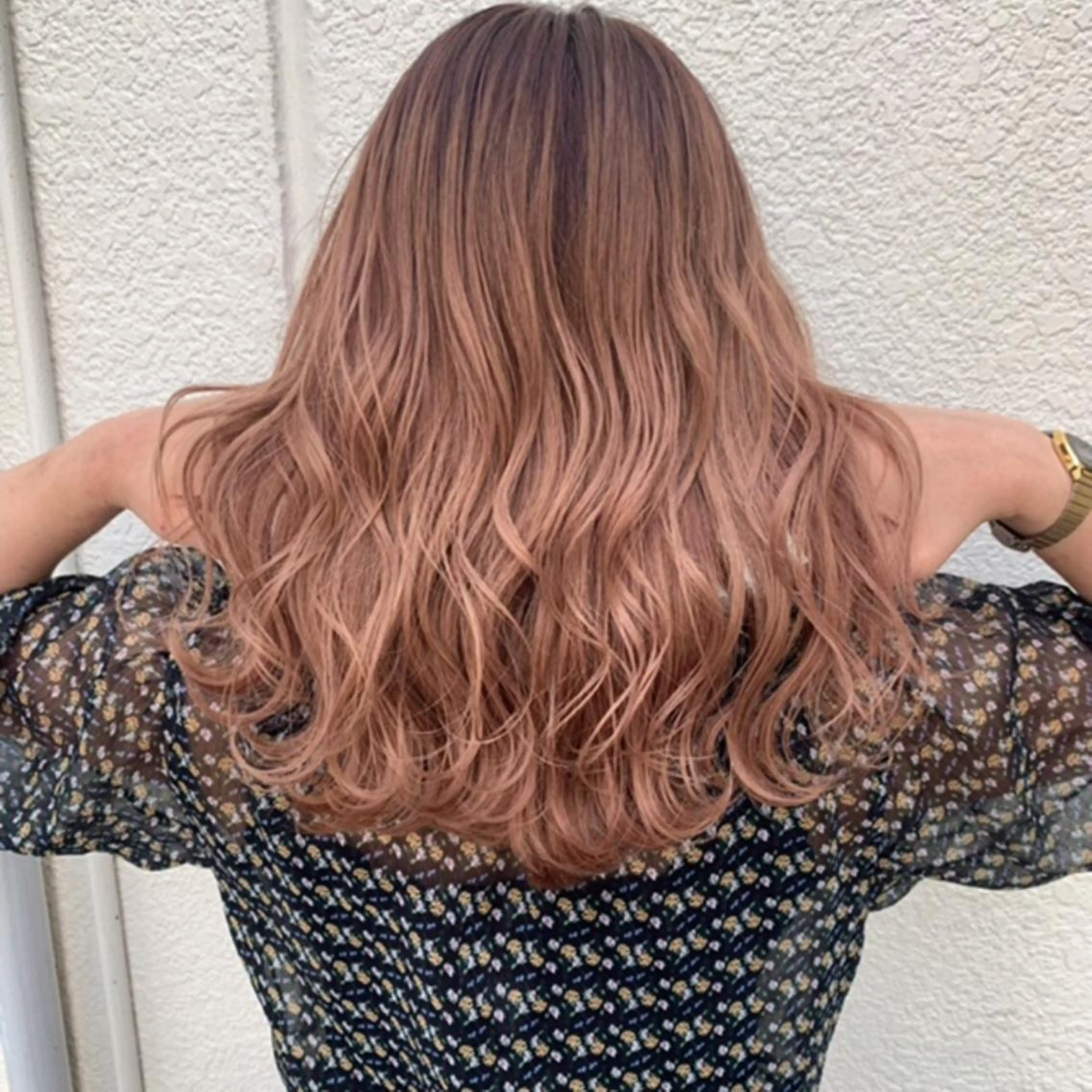 ミディアム ヘアカラー 🌈ハイライトカラー 🌈naokoのヘアスタイル