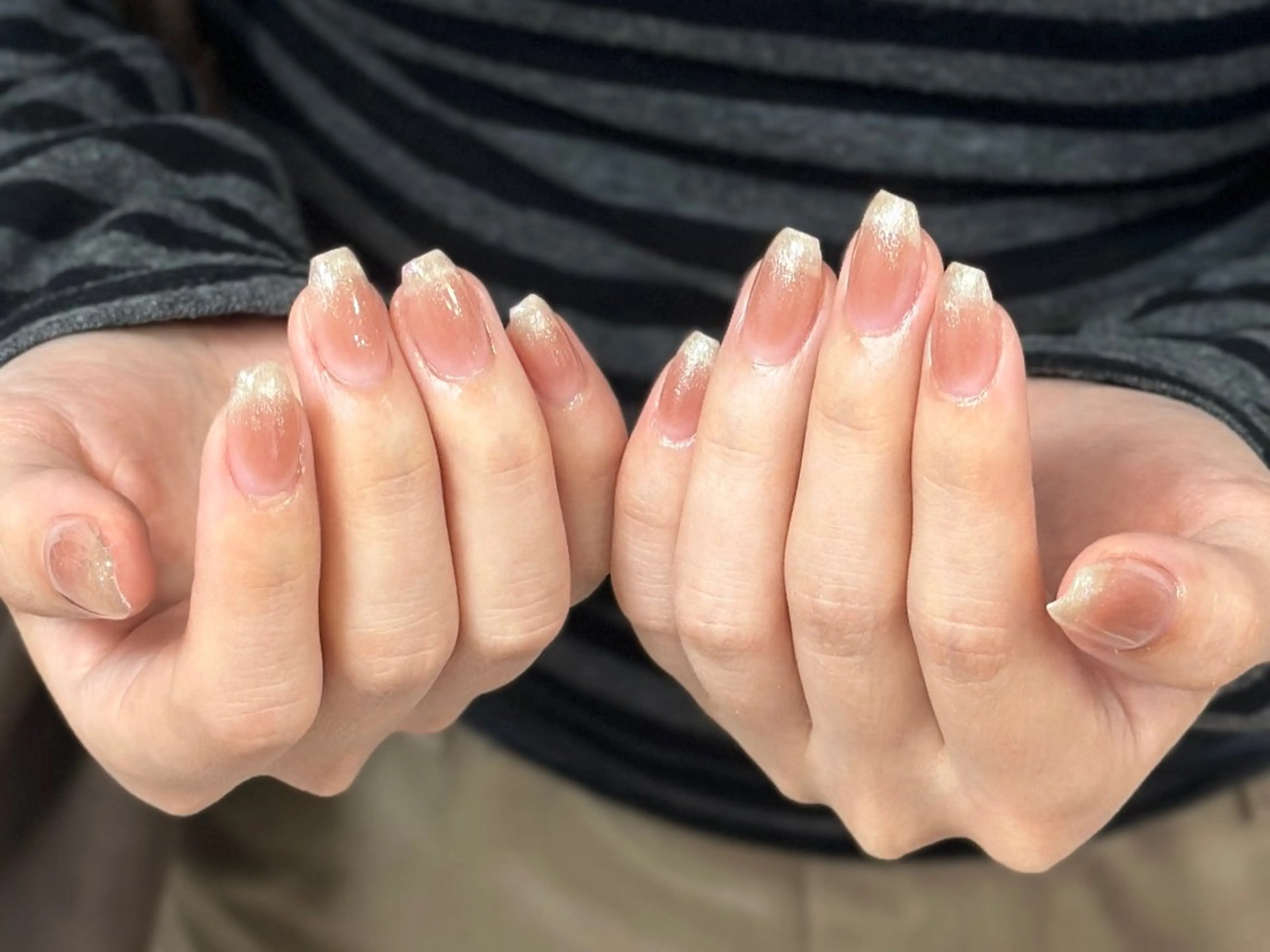 ネイル アートネイル オーロラネイル チークネイル フレンチネイル ガラスフレンチ 🎀セ リ🎀のネイルデザイン