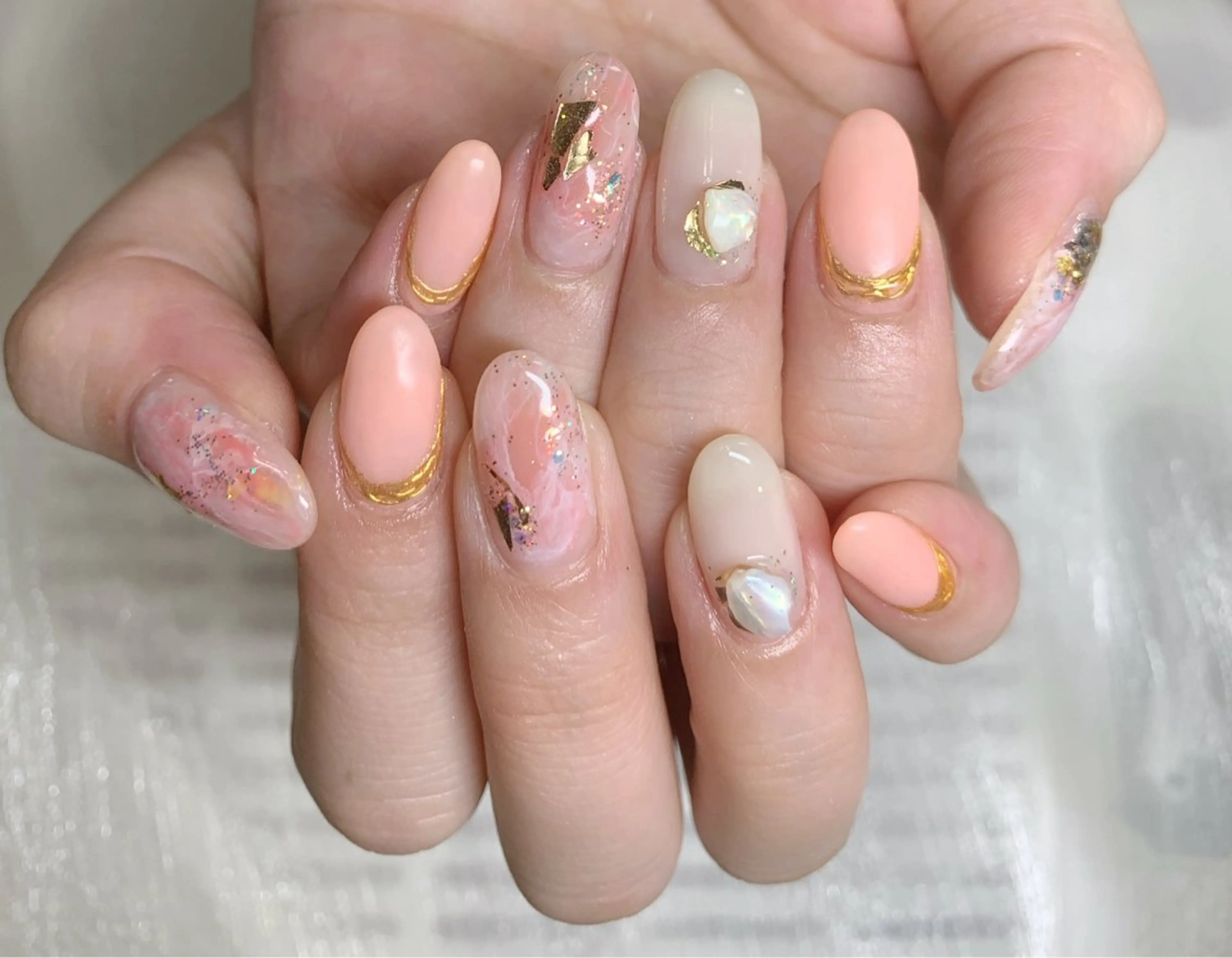 ネイル ミラーネイル ニュアンスネイル mira-cle大濱美容アカデミー所属・AI NAのネイルデザイン