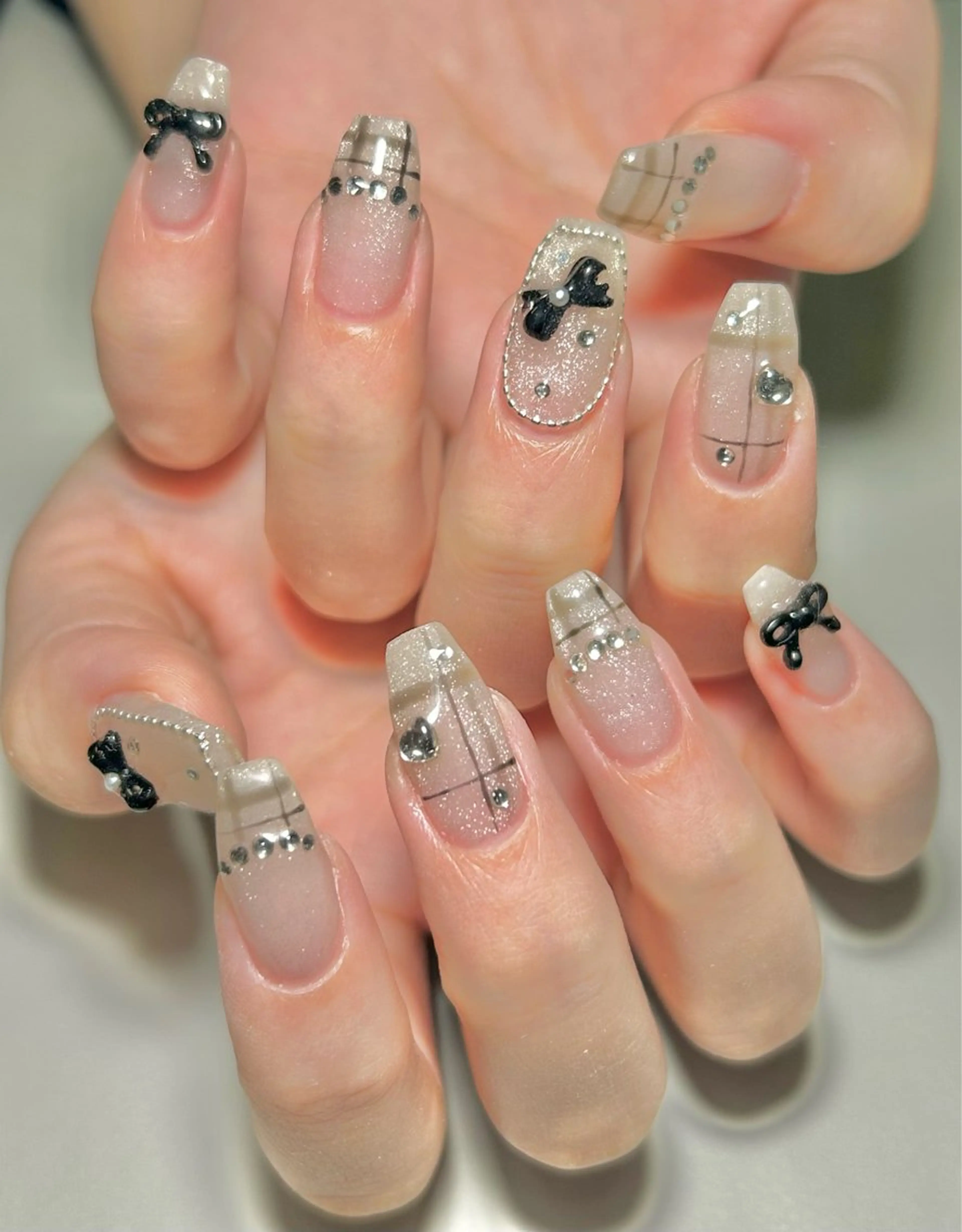 ネイル Liennail 持込デザインやり放題のネイルデザイン