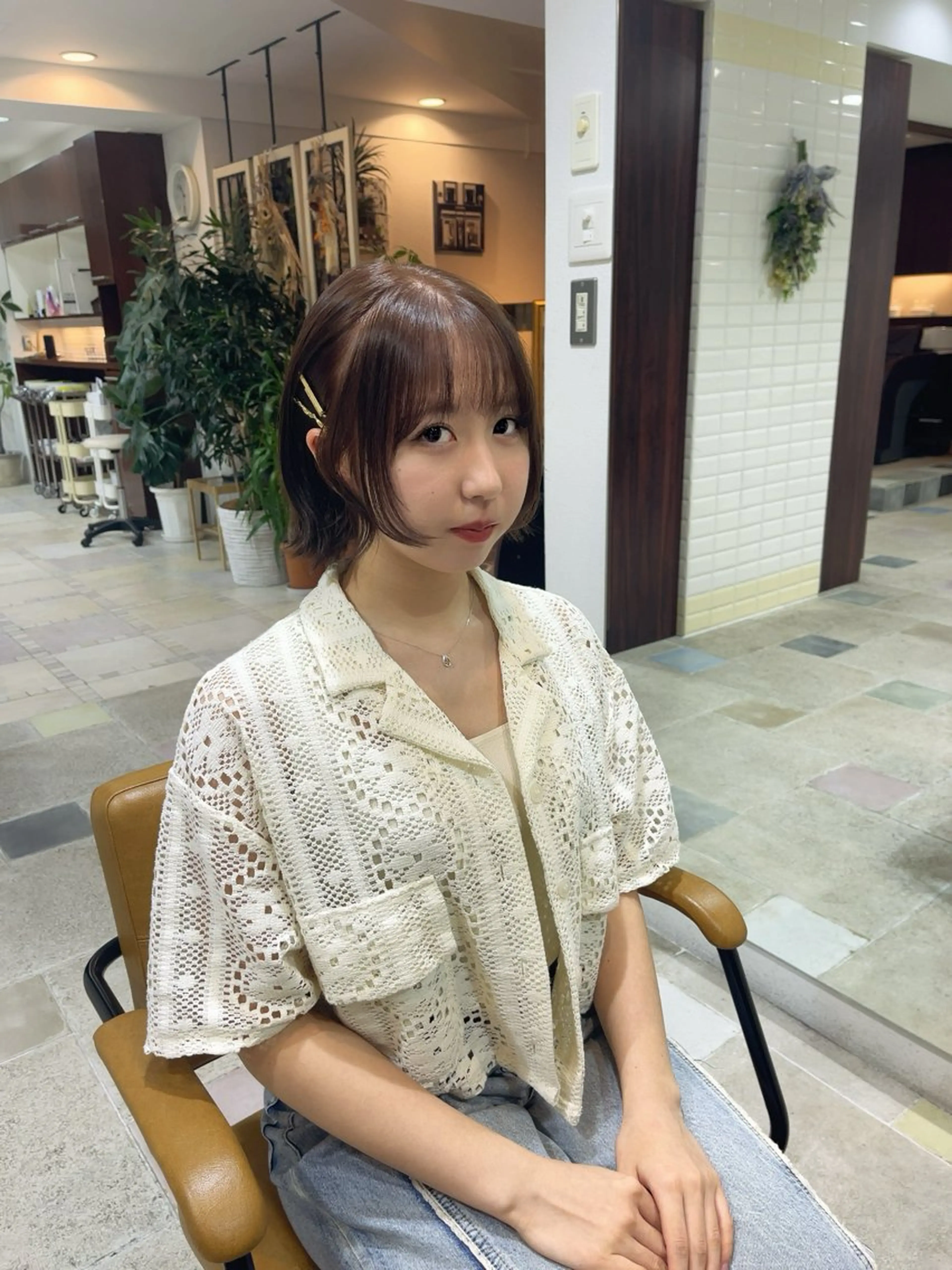 ショート カラー ワンレンボブ ボブ くびれヘア 顔周りカット 小顔カット suzuka/透明感 カラー 美髪縮毛矯正のヘアスタイル