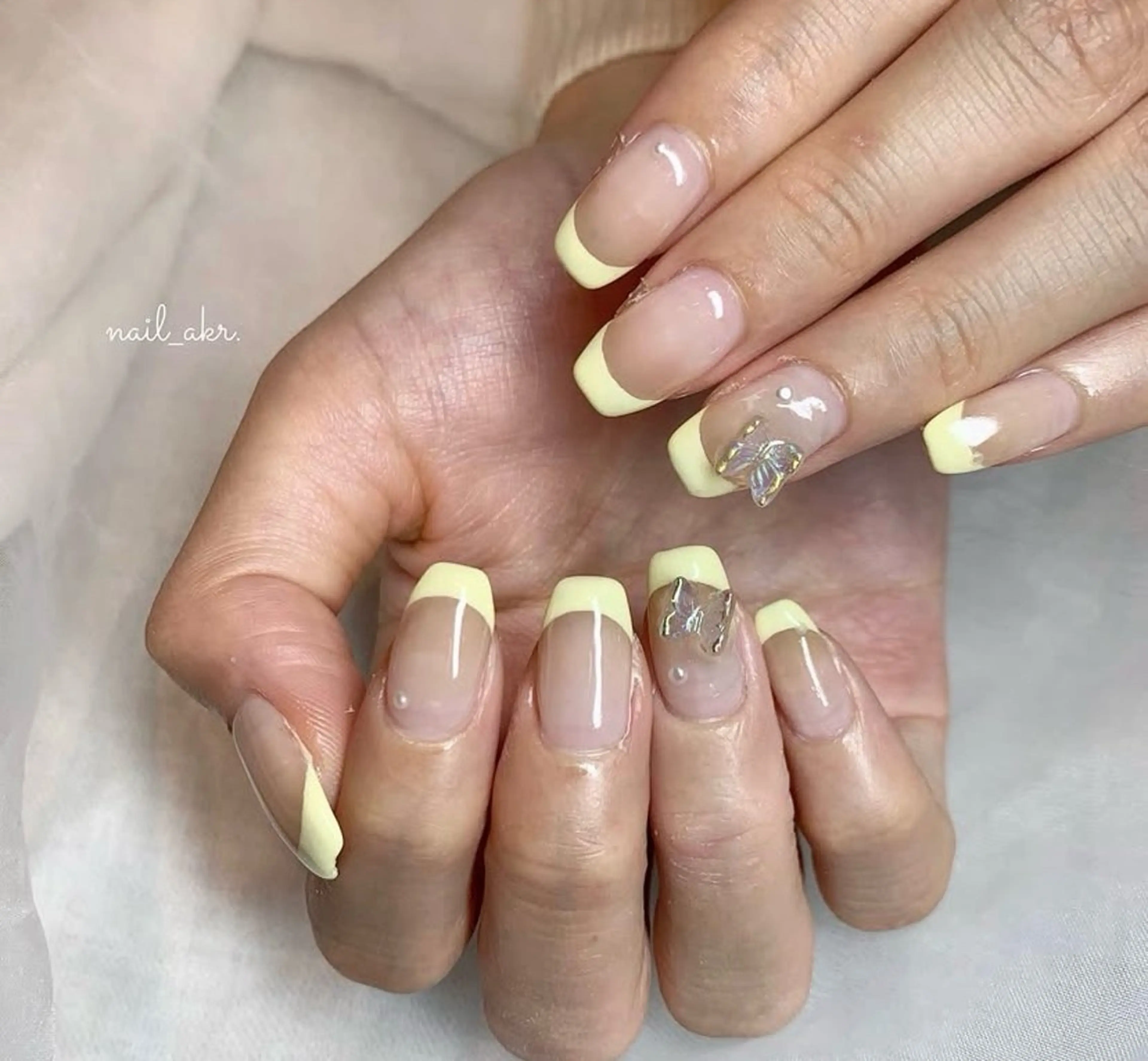 ネイル フレンチネイル ハンドネイル nailAVANCE akariのネイルデザイン