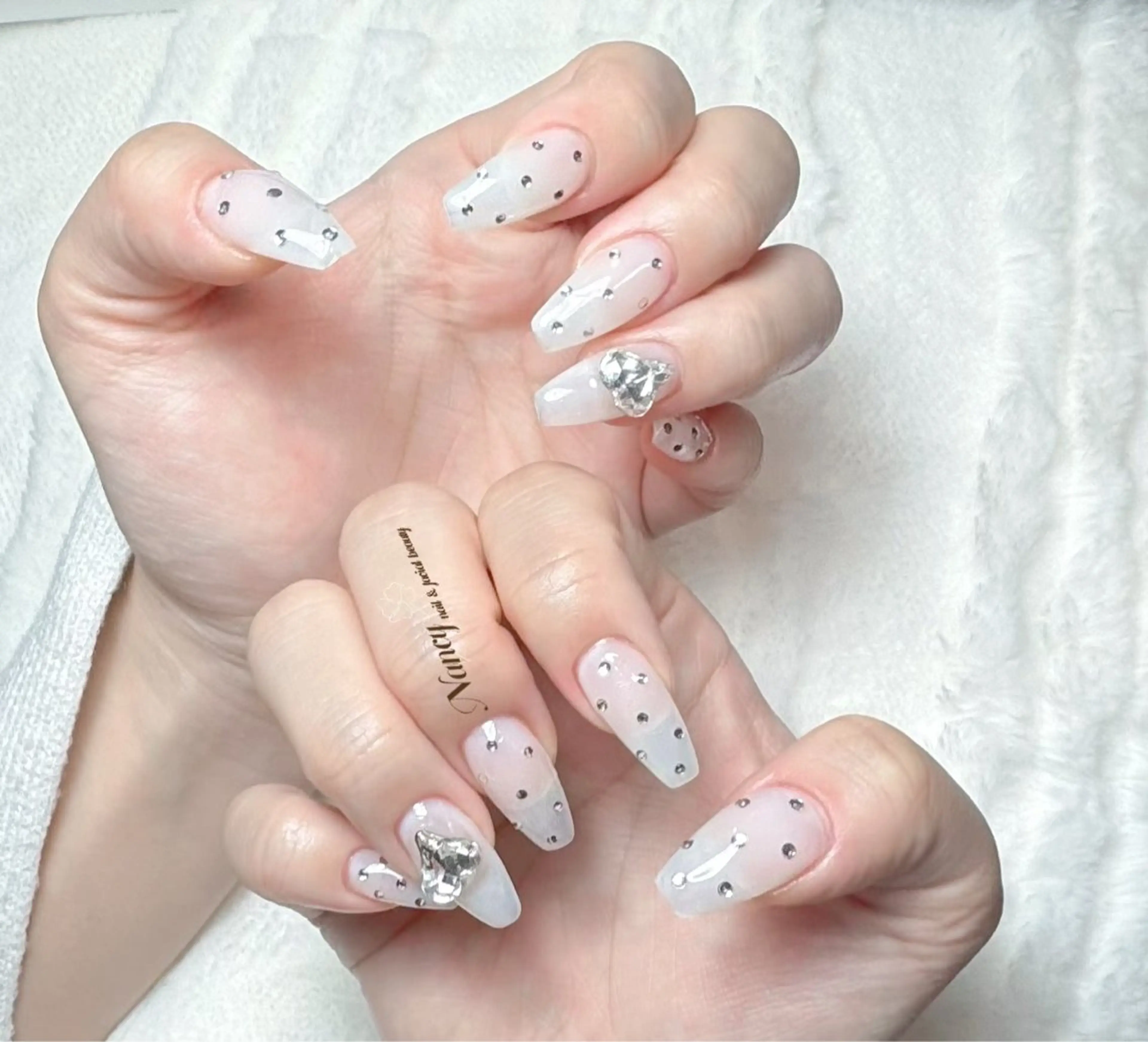 ネイル ハンドネイル ハンドケア nancy nailのネイルデザイン